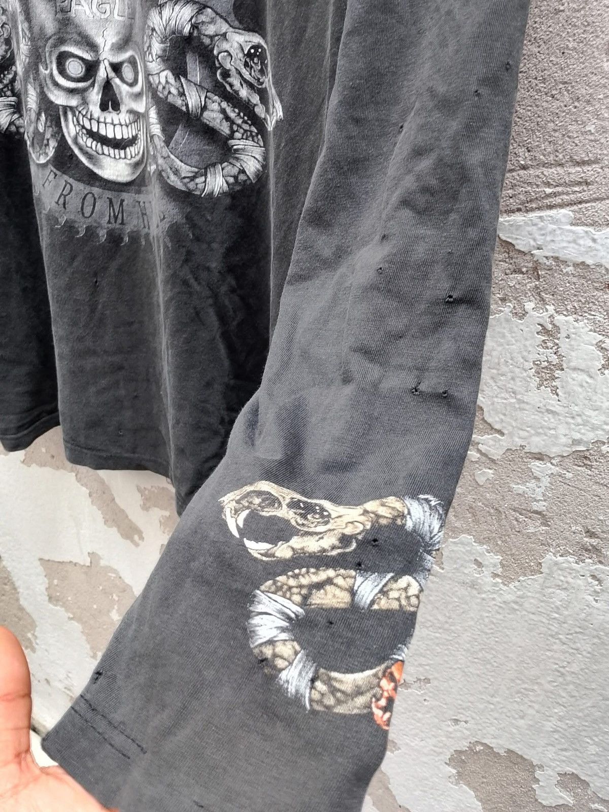 Band Tees 🔥 Pantera “Cowboys From Hell” Skull Snake Distressed LS Tee Size US M / EU 48-50 / 2 - 12 Thumbnail