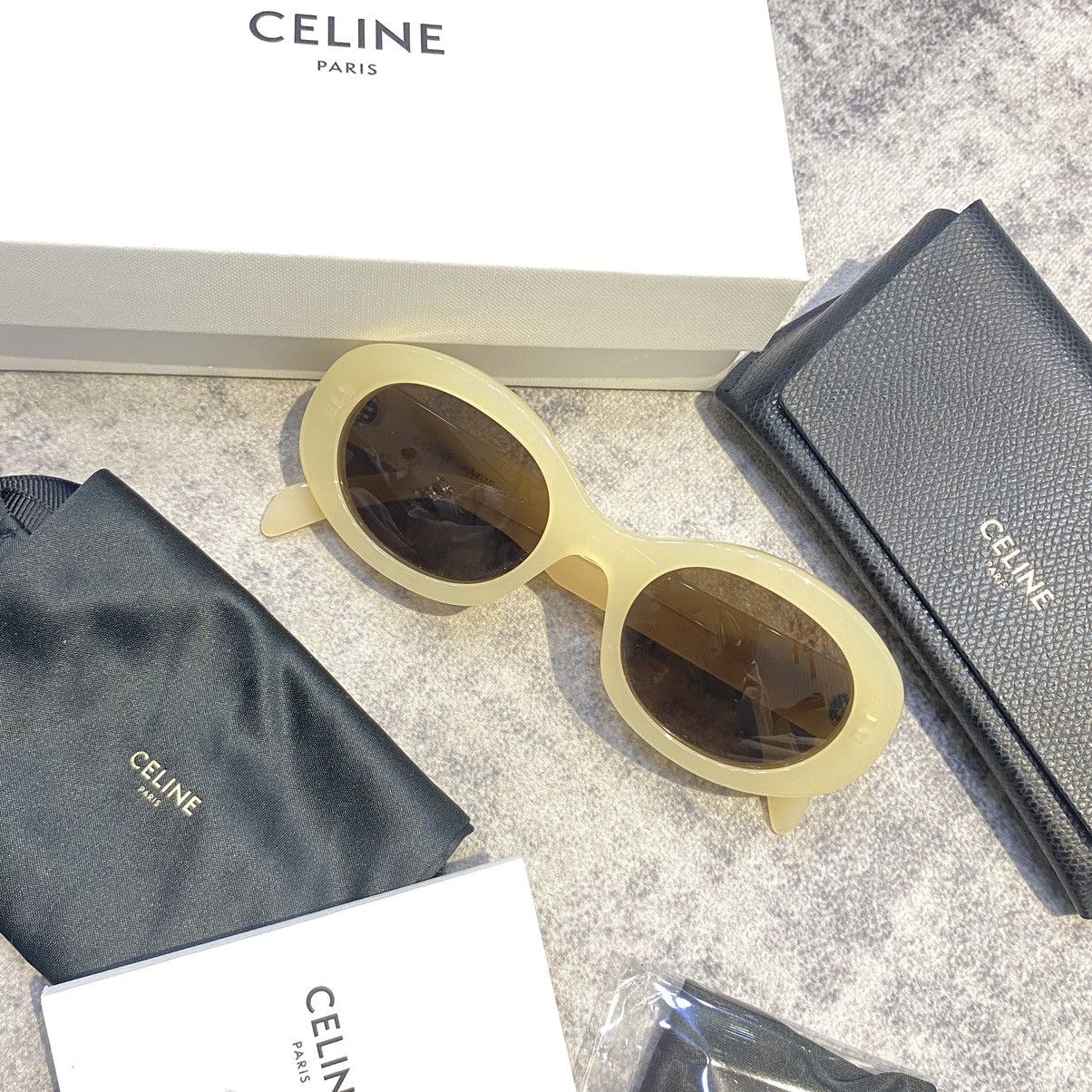 Celine CELINE Triomphe 01 Oval Sunglasses Size ONE SIZE - 3 Thumbnail
