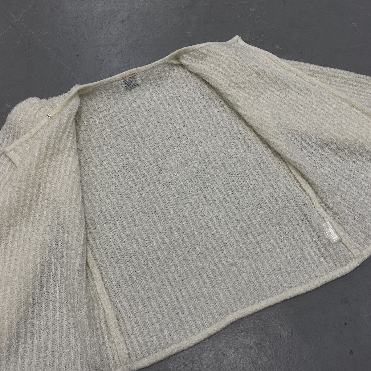 Japanese Brand × Kapital × Vintage Vtg 70s 80s Knit Puffy Chunky Cream Button Cardigan Coquette Size L / US 10 / IT 46 - 7 Thumbnail