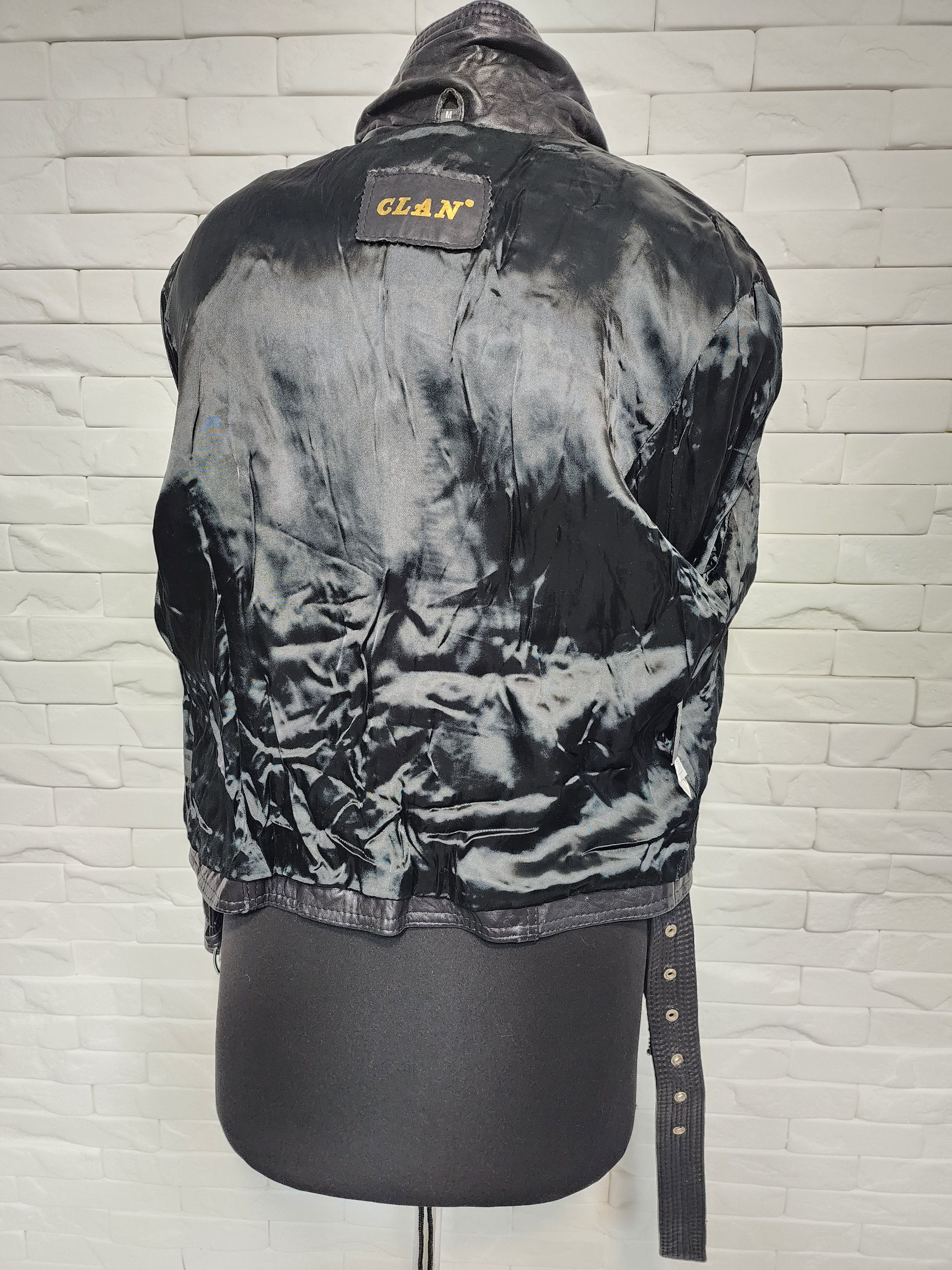 Designer Women's leather jacket with buttons. Size XL / US 12-14 / IT 48-50 - 7 Thumbnail