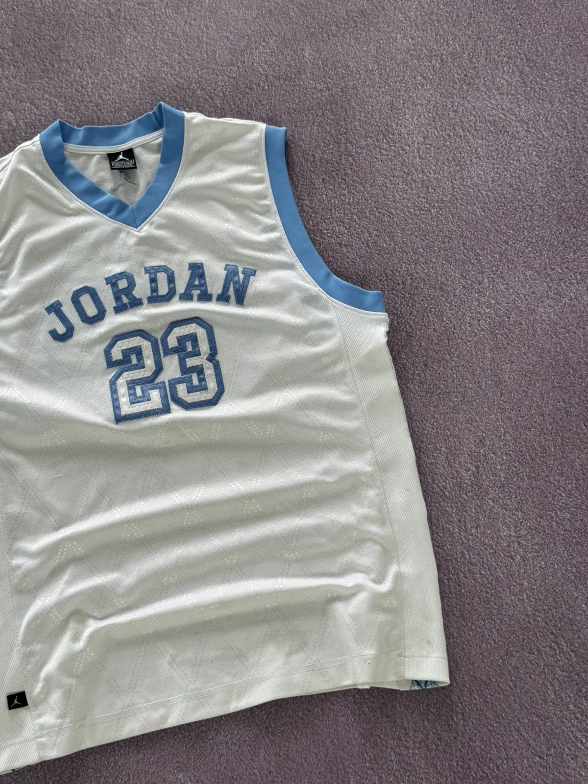 Other Vintage Michael Jordan #23 Big Logo NBA Jersey Size US L / EU 52-54 / 3 - 6 Thumbnail