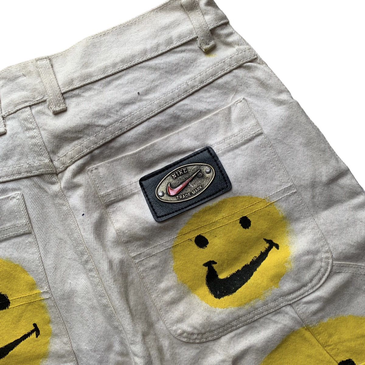 Nike × Vintage Nike Custom Painted Smile Short Carpenter Pants Size US 30 / EU 46 - 4 Thumbnail