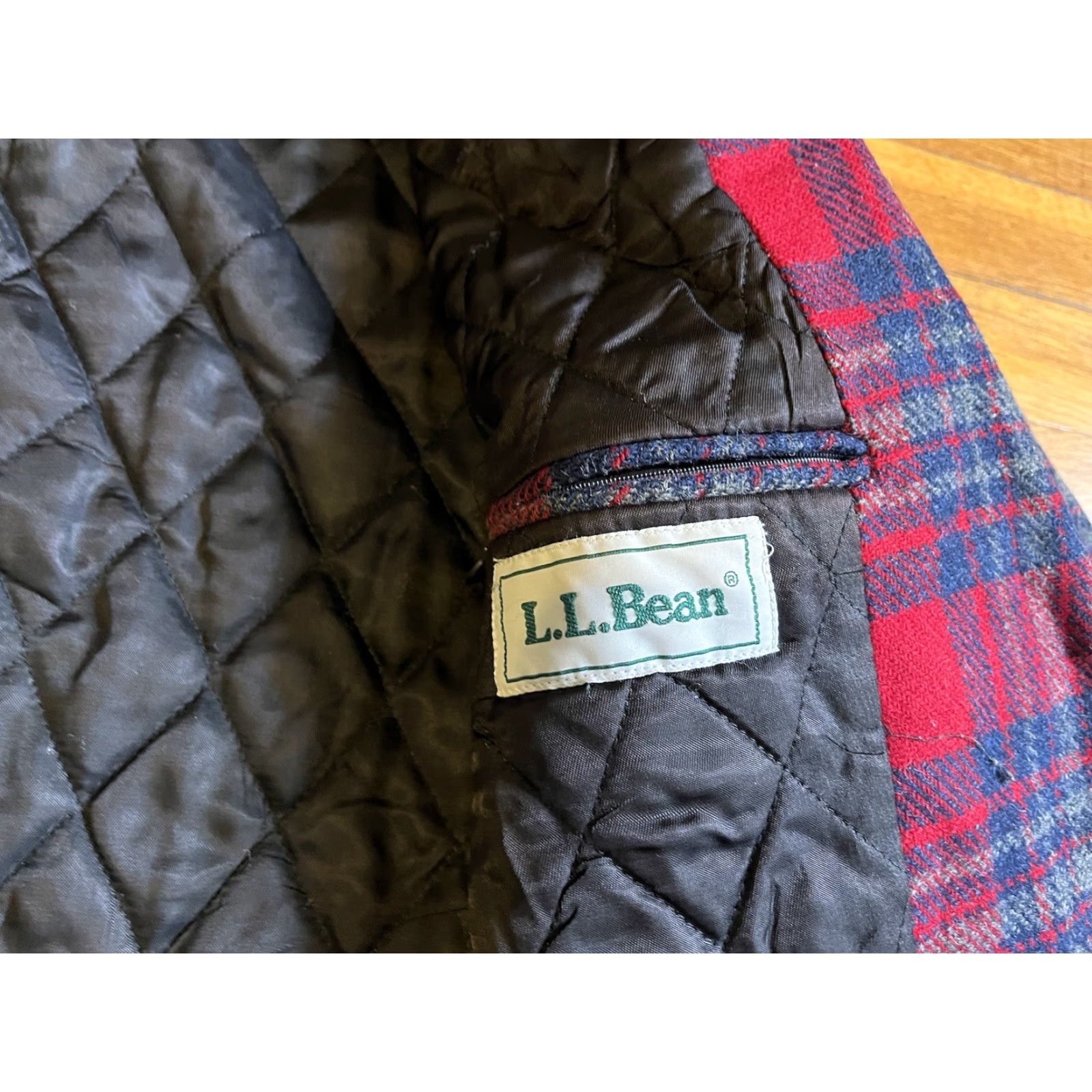 Vintage VINTAGE LL Bean Coat Women’s 14 Red Black Tartan Plaid Size XL / US 12-14 / IT 48-50 - 5 Thumbnail