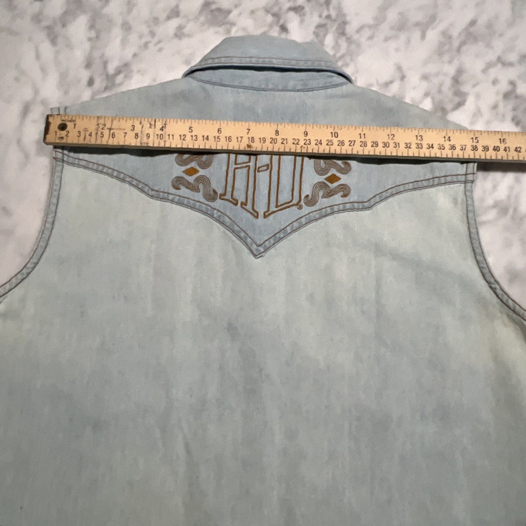 Harley Davidson Harley-Davidson Motorcycles Sleeveless Denim Shirt Womens Medium Snaps Nice Fade Size M / US 6-8 / IT 42-44 - 7 Thumbnail