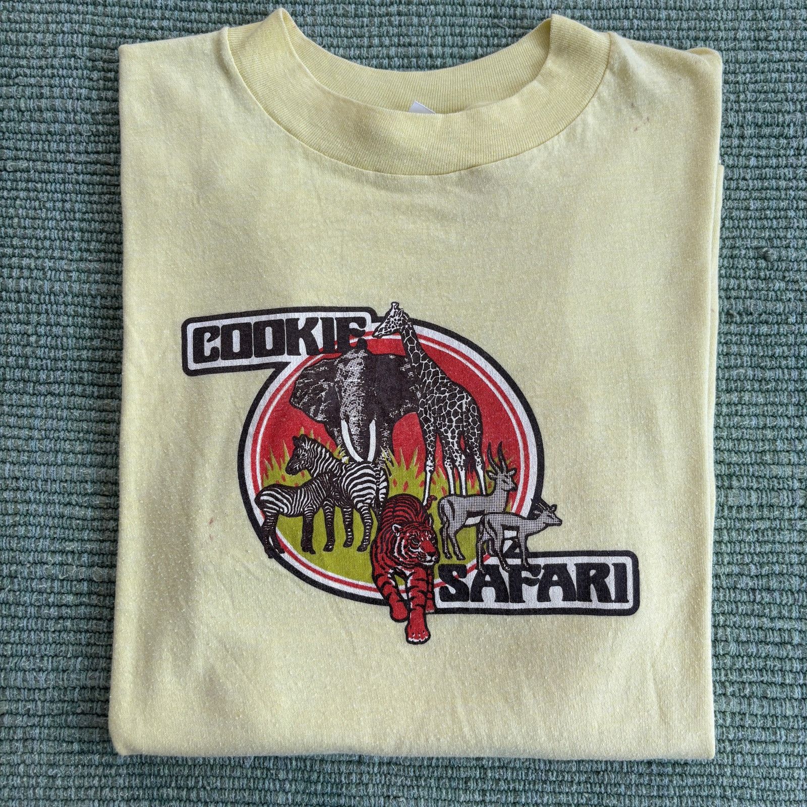 Vintage Vintage 1980s "Cookie Safari" Animal Tee Shirt Yellow Sz M/L Size US M / EU 48-50 / 2 - 1 Thumbnail