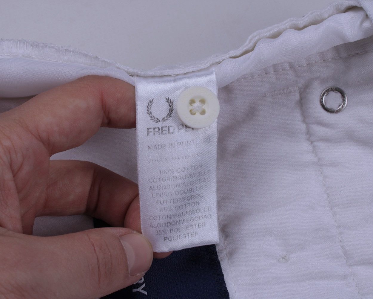 Fred Perry × Vintage FRED PERRY Vintage Classic White Cotton Shorts Casual Chino Size US 34 / EU 50 - 19 Thumbnail
