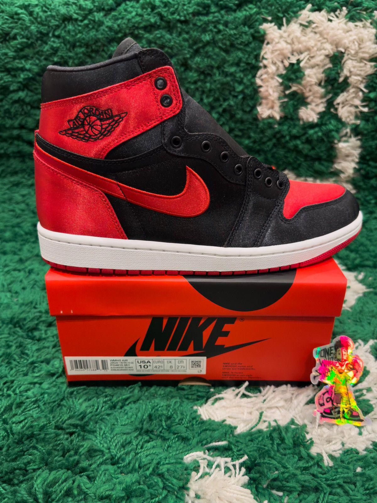 Jordan Brand Jordan 1 Retro High OG Satin Bred Size US 9 / EU 42 - 10 Thumbnail