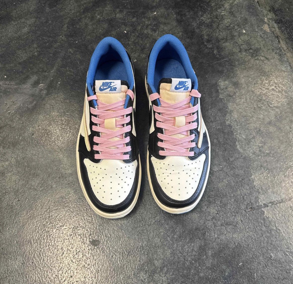 Fragment Design × Nike × Travis Scott Jordan 1 Low Travis Scott Fragment Size US 6.5 / EU 39-40 - 3 Thumbnail