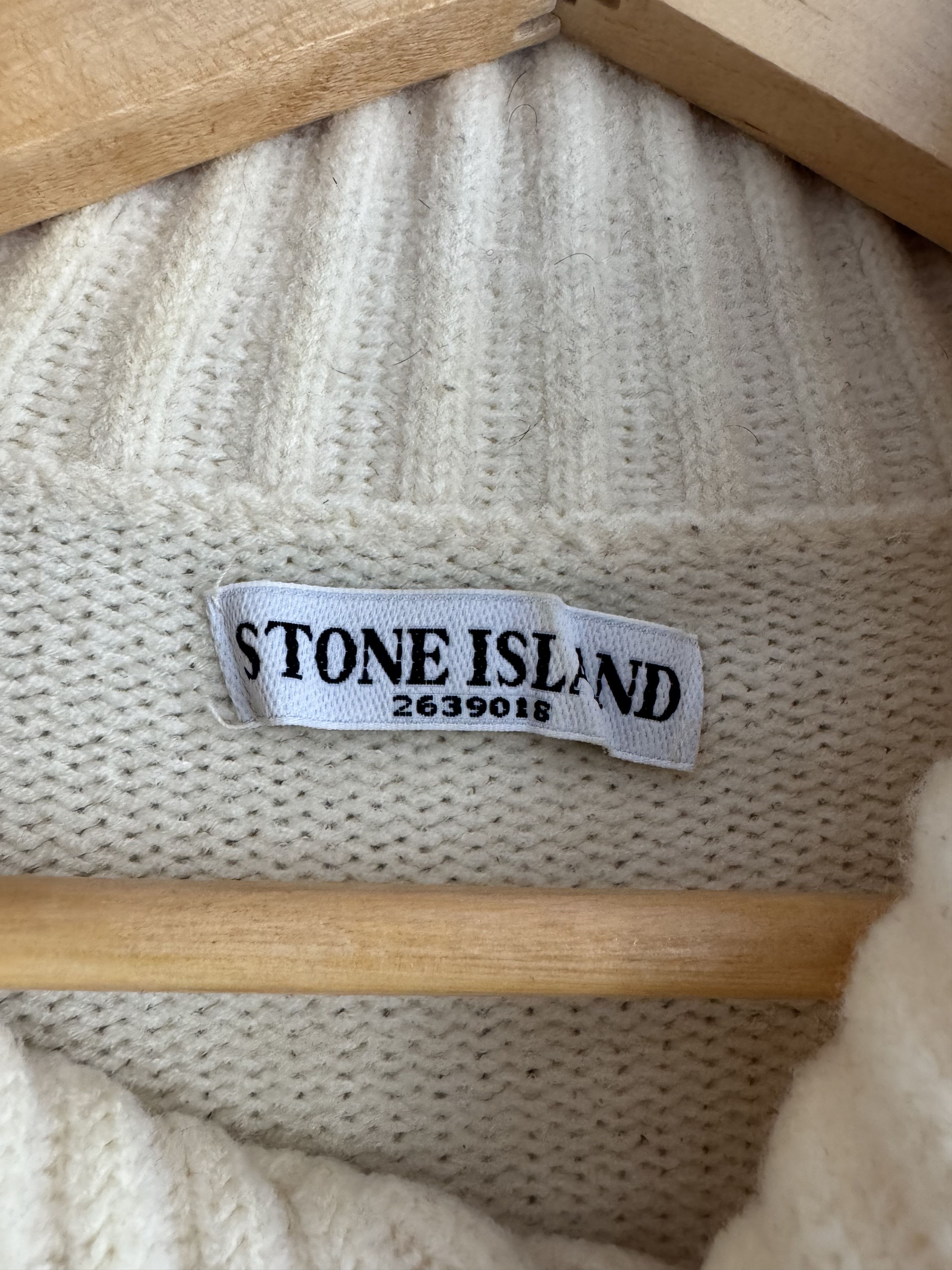 Stone Island Stone Island Wool Neck Knit Sweater Cream Made in ITALY Size US L / EU 52-54 / 3 - 8 Thumbnail
