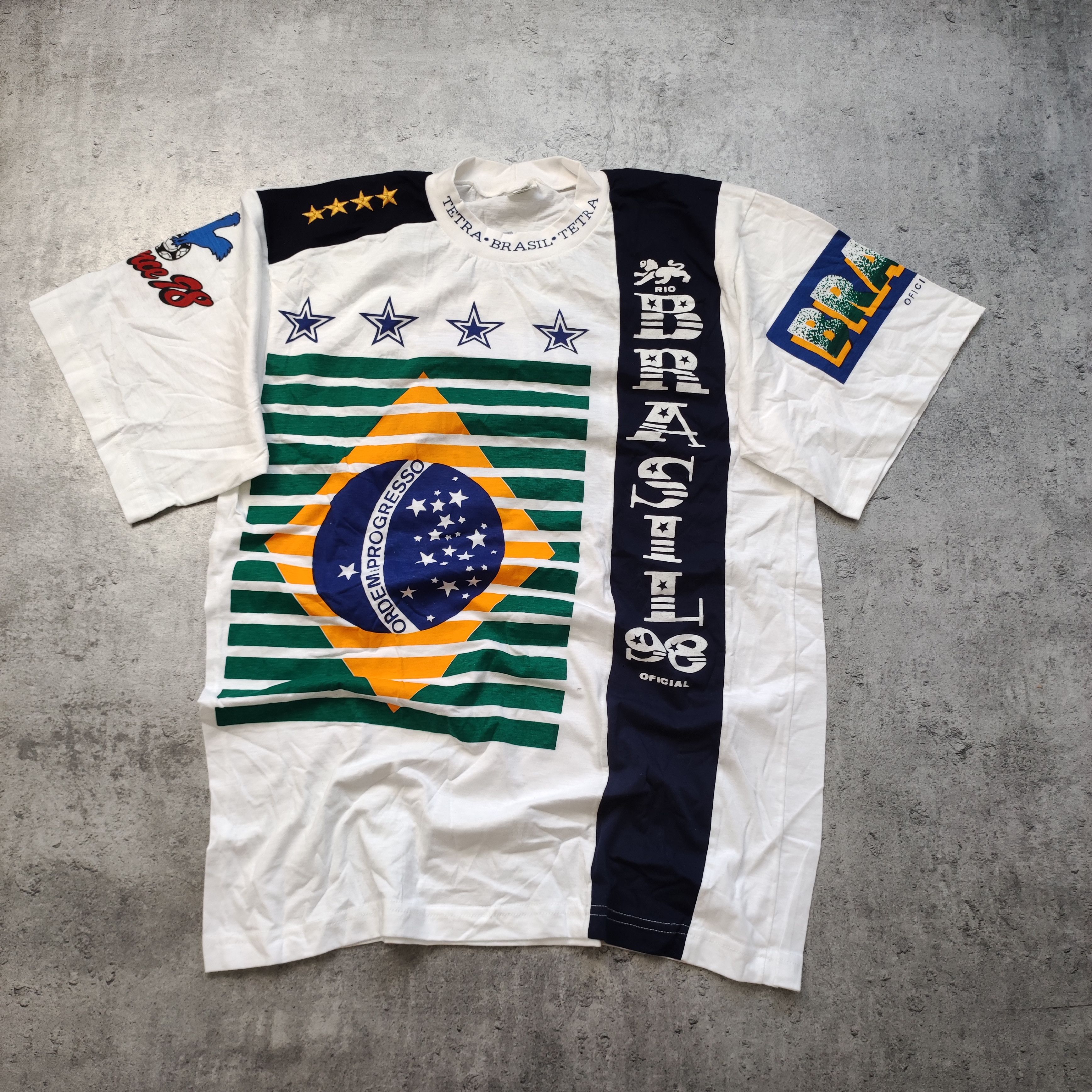 Vintage Vintage Football World Cap 1998 Brazil RIO France Tee Size US L / EU 52-54 / 3 - 2 Thumbnail