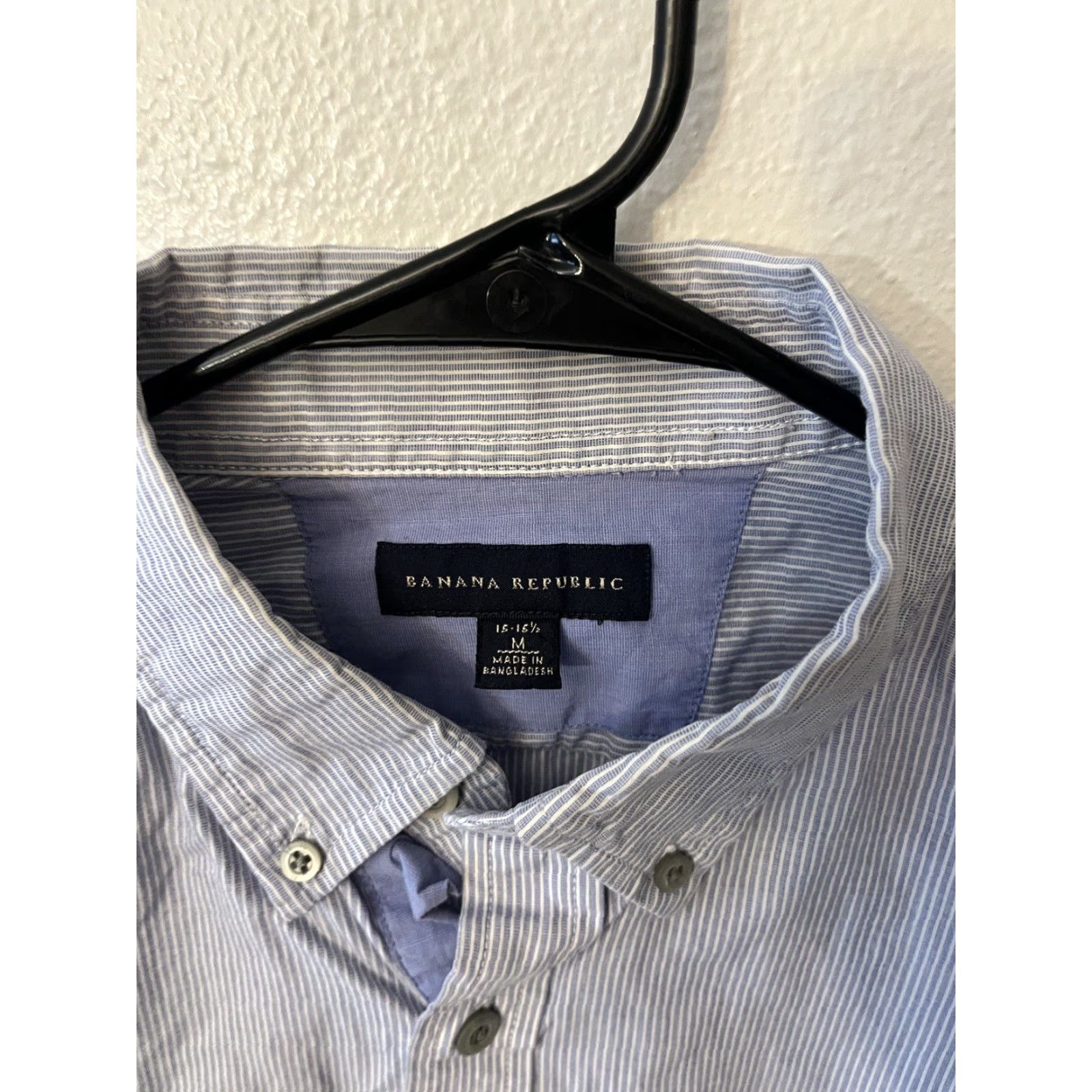 Banana Republic VINTAGE Banana Republic Men's Button-Up Shirt Size Medium Long Sleeve Cotton Blue Striped Business Casual Size US M / EU 48-50 / 2 - 2 Thumbnail