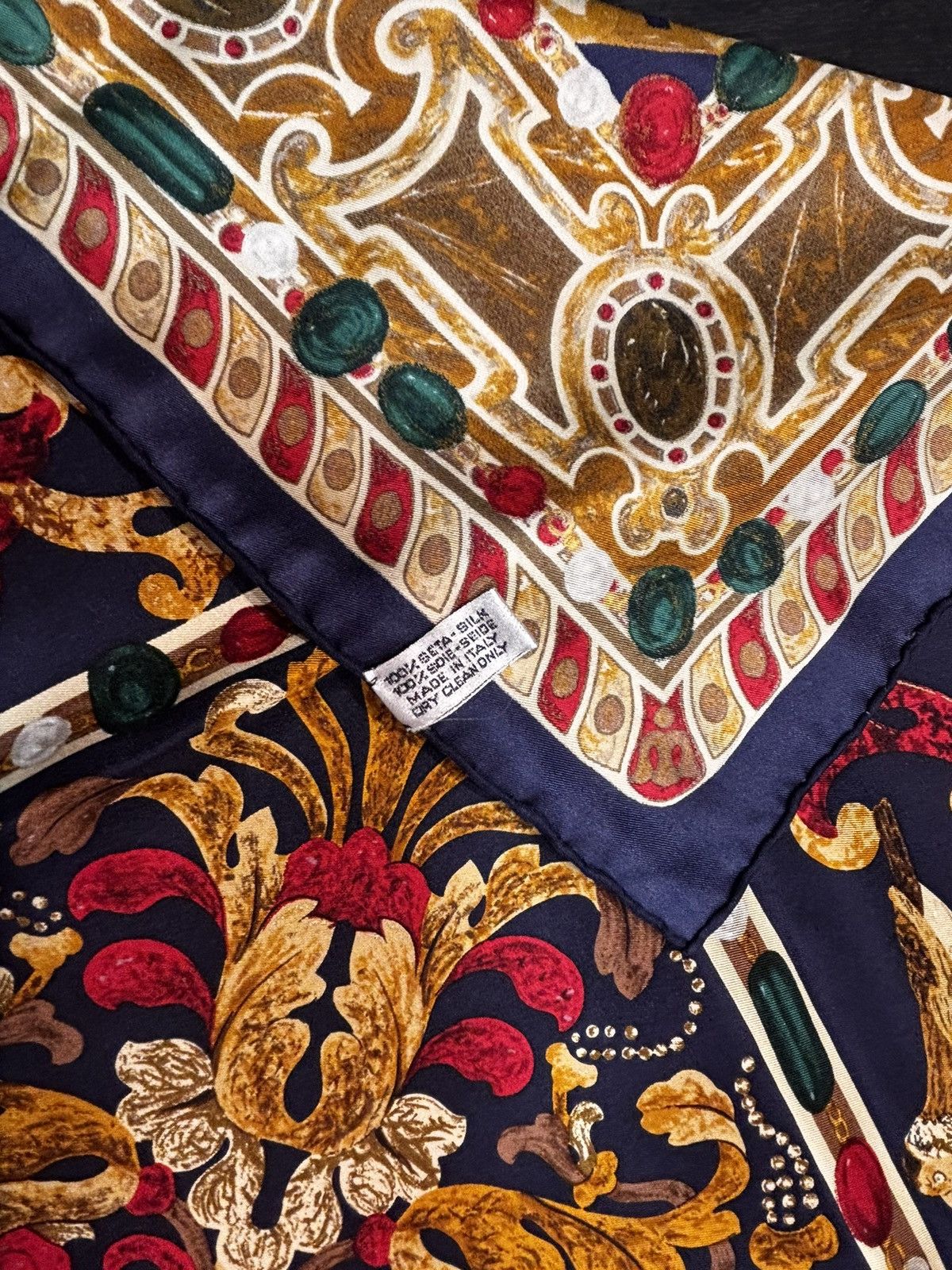 Chanel × Vintage Chanel Silk Scarves Vintage 100% Silk Made in Italy Size ONE SIZE - 12 Thumbnail