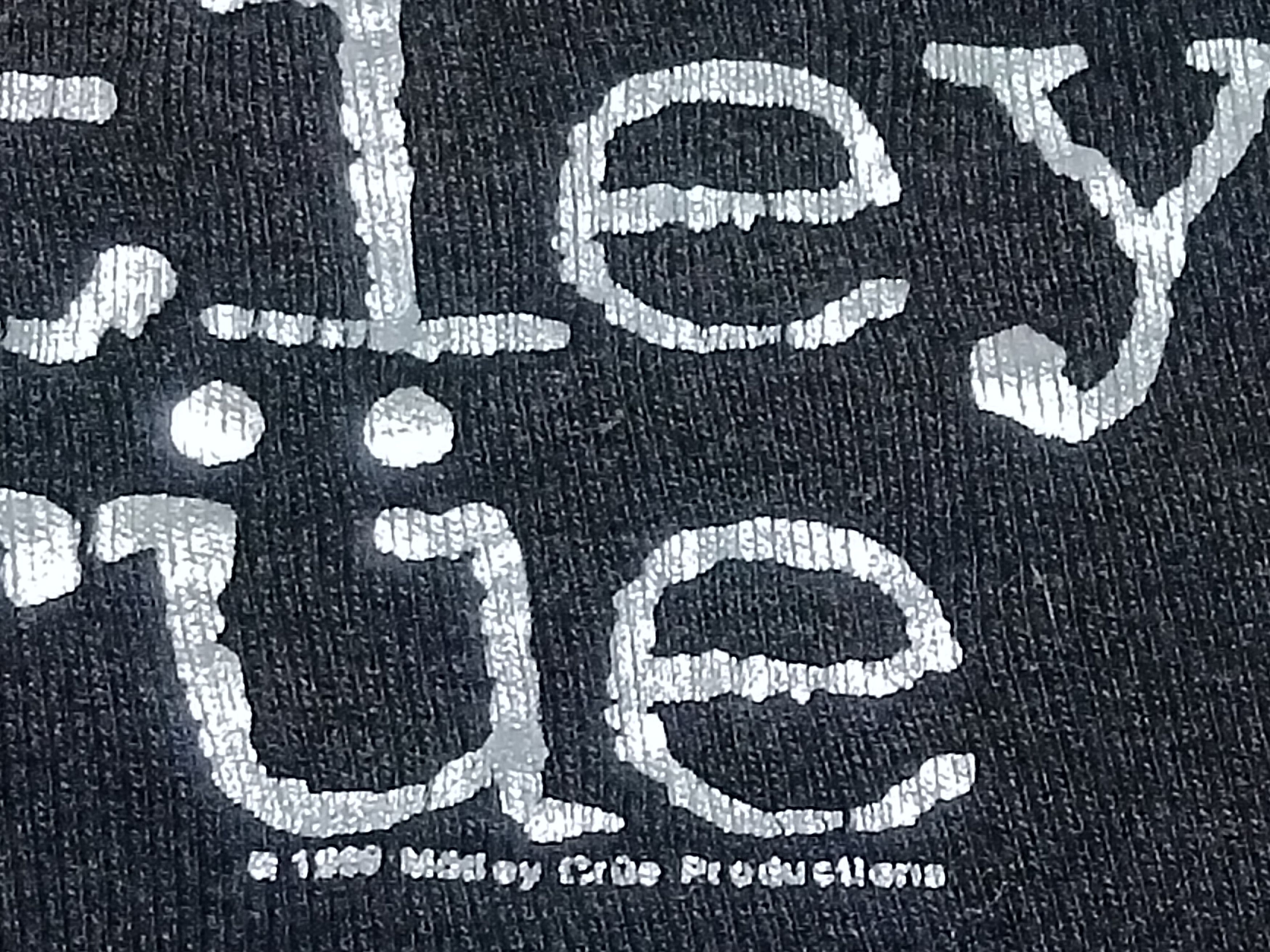 Band Tees VINTAGE 1999 MOTLEY CRUE SHIRT Size M / US 6-8 / IT 42-44 - 2 Thumbnail