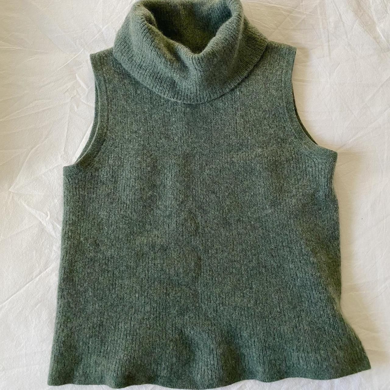 Saks Fifth Avenue Cashmere Light Olive Green Top Size S / US 4 / IT 40 - 1 Thumbnail
