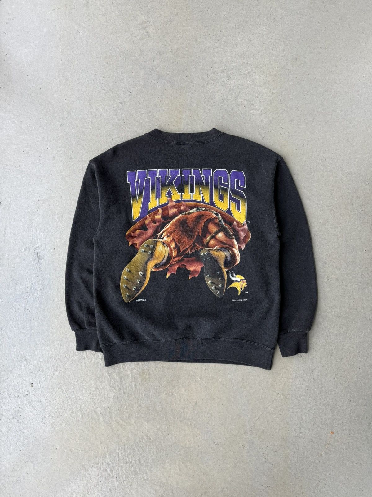 Vintage Vintage 90s Minnesota Vikings Nutmeg Breakthrough Crewneck Size US M / EU 48-50 / 2 - 2 Thumbnail