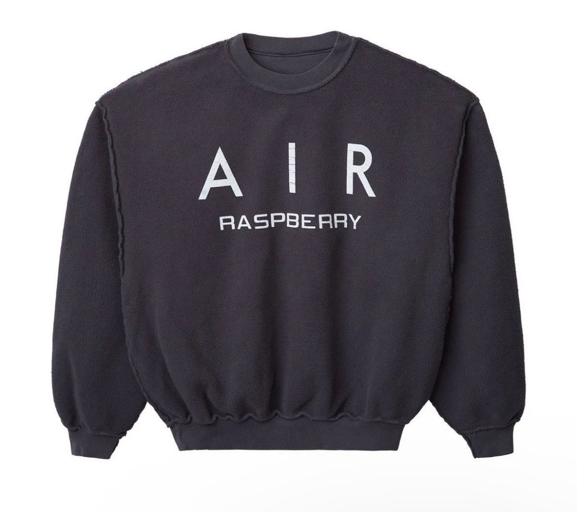 The GV Gallery GV Gallery Air Raspberry Crewneck Size Medium Size US M / EU 48-50 / 2 - 9 Thumbnail