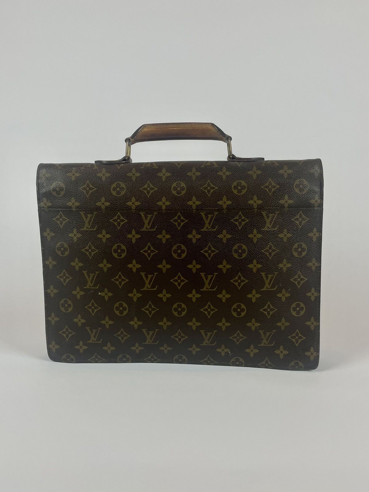 Louis Vuitton Louis Vuitton Serviette Conseiller Size ONE SIZE - 2 Thumbnail