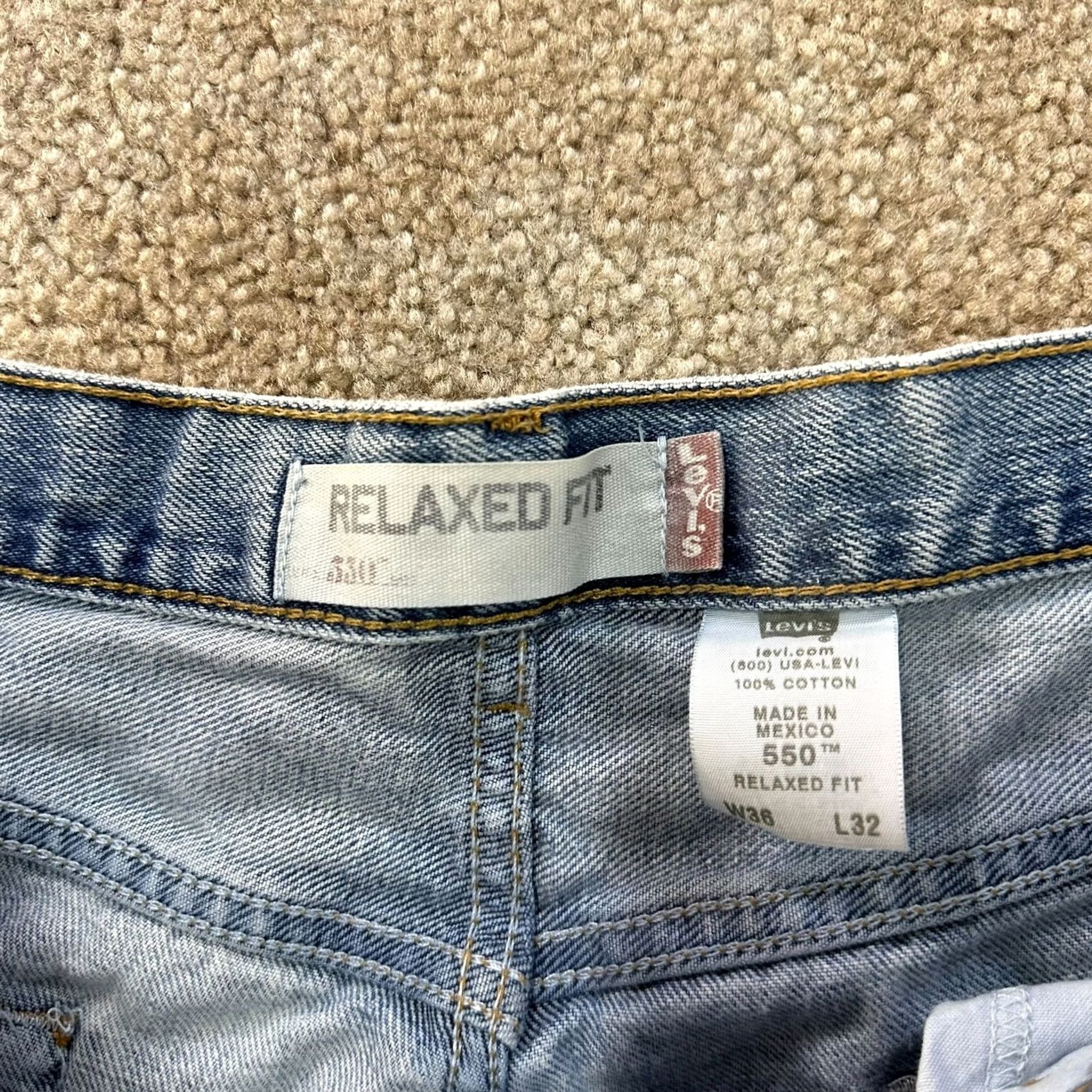 Levi's New title: Levi'S 550 Relaxed Straight Denim Mens 36x32 Blue Medium Jeans with Zip Button Closure Size US 36 / EU 52 - 5 Thumbnail
