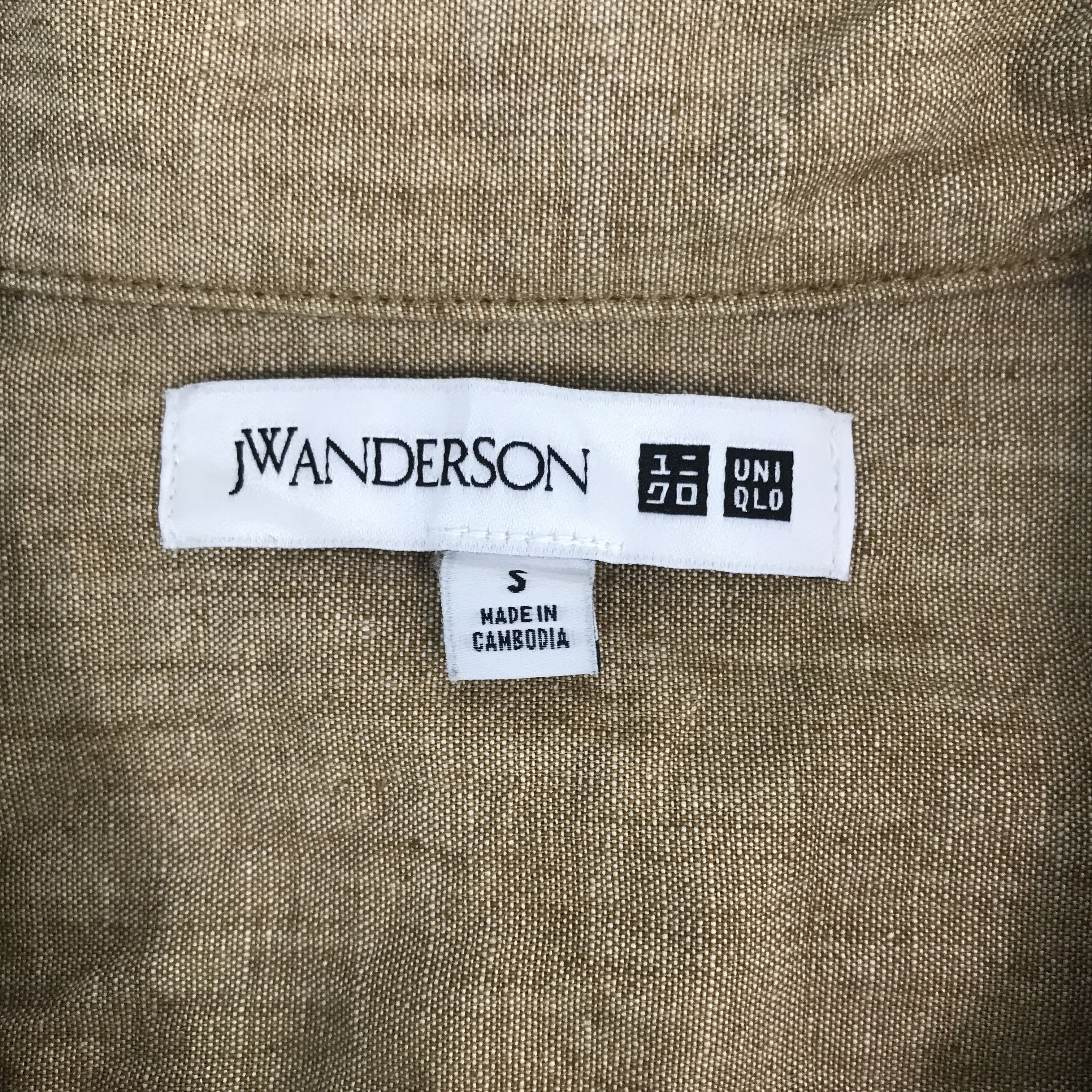JW Anderson × Japanese Brand × Uniqlo Vintage J.W.Anderson x Uniqlo button up short sleeve Shirt Size US S / EU 44-46 / 1 - 7 Thumbnail