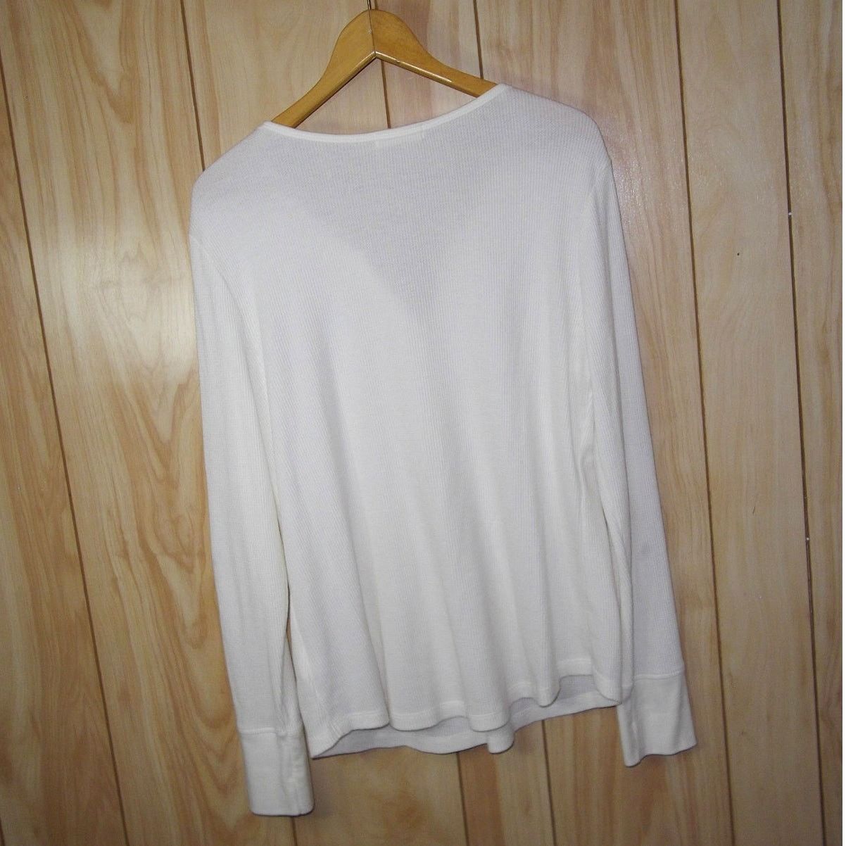 Faded Glory Faded Glory Cream Waffle Pattern V-Neck Long Sleeve XXL (20) Size XXL / US 16-18 / IT 52-54 - 2 Thumbnail