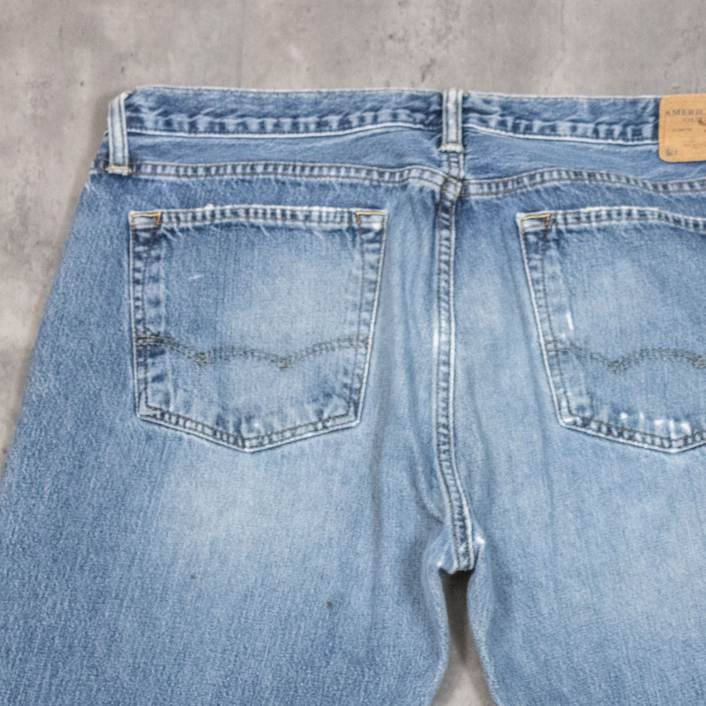 American Eagle Outfitters Y2K 00's Baggy Relax Bootcut Midwash Distressed Denim Pant's Size US 36 / EU 52 - 15 Thumbnail