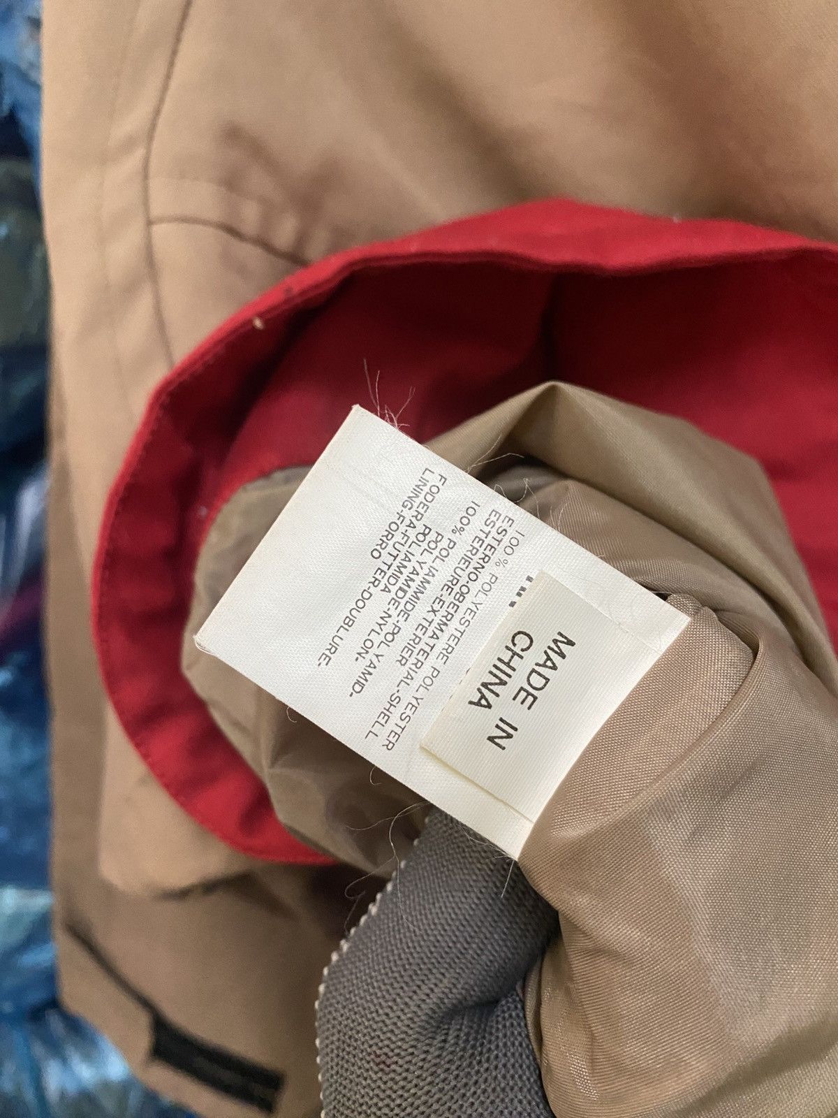 Japanese Brand Vintage Killer Loop Two-Tone Outdoor Jacket Small Size US S / EU 44-46 / 1 - 10 Thumbnail