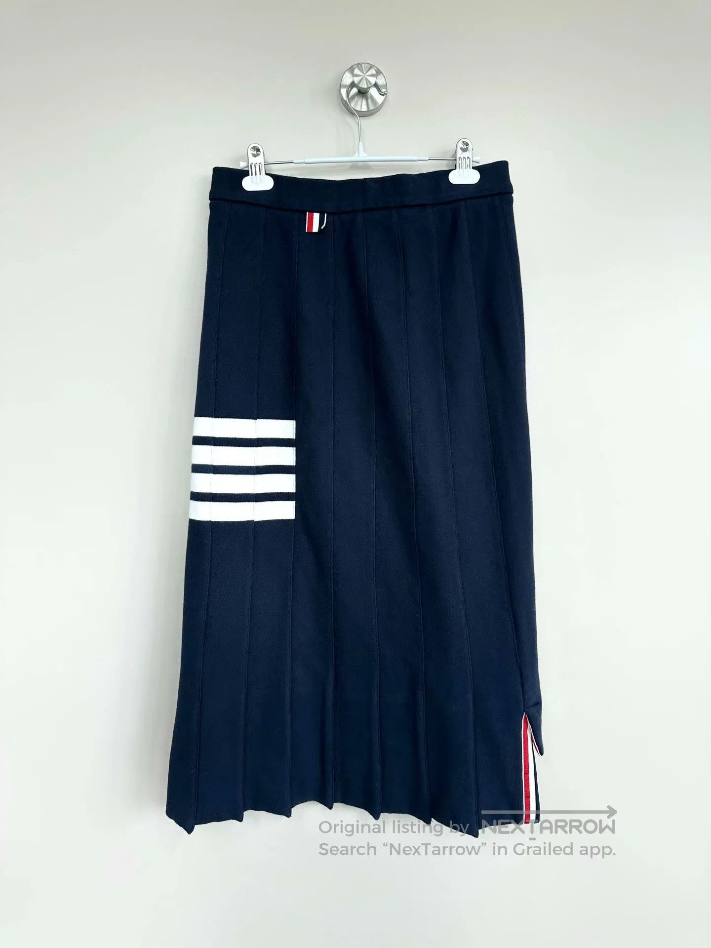 Thom Browne Thom Browne Navy blue classic four-stripe pleated skirt| Size 28" / US 6 / IT 42 - 2 Thumbnail