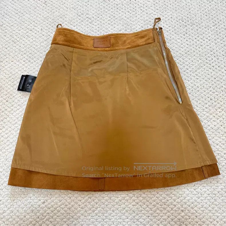 Prada Prada Cowhide skirt Size 25" / US 0 / IT 36 - 3 Thumbnail
