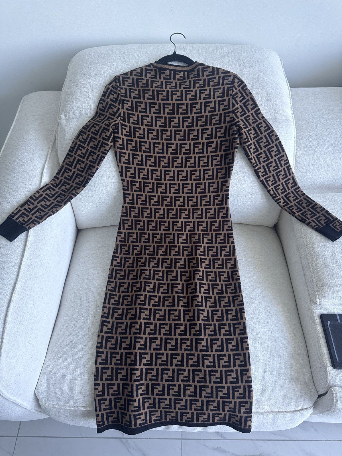 Fendi Fendi dress Size XS / US 0-2 / IT 36-38 - 1 Thumbnail