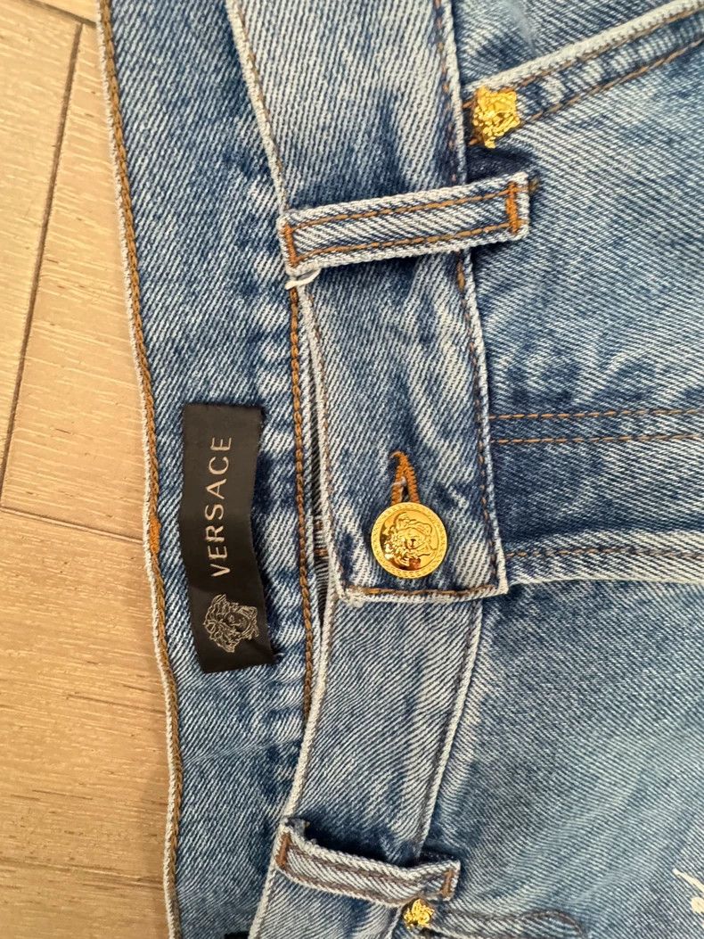 Versace Versace Graffiti Medusa gold-button jeans Size US 33 - 5 Thumbnail