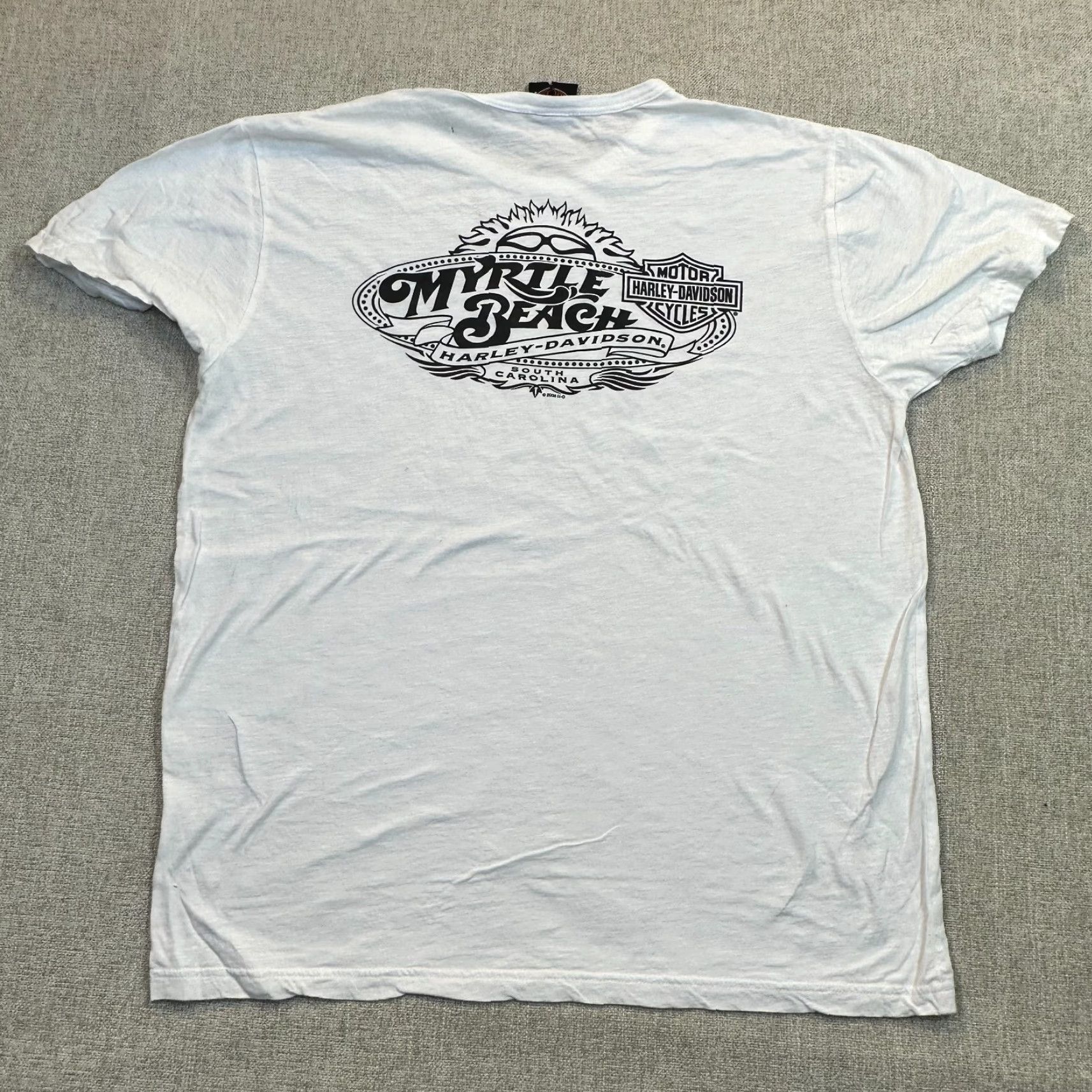 Harley Davidson Harley-Davidson Myrtle Beach 2015 Men's Large Tee Two-Sided Back Thrashing T-Shirt White Size US L / EU 52-54 / 3 - 6 Thumbnail