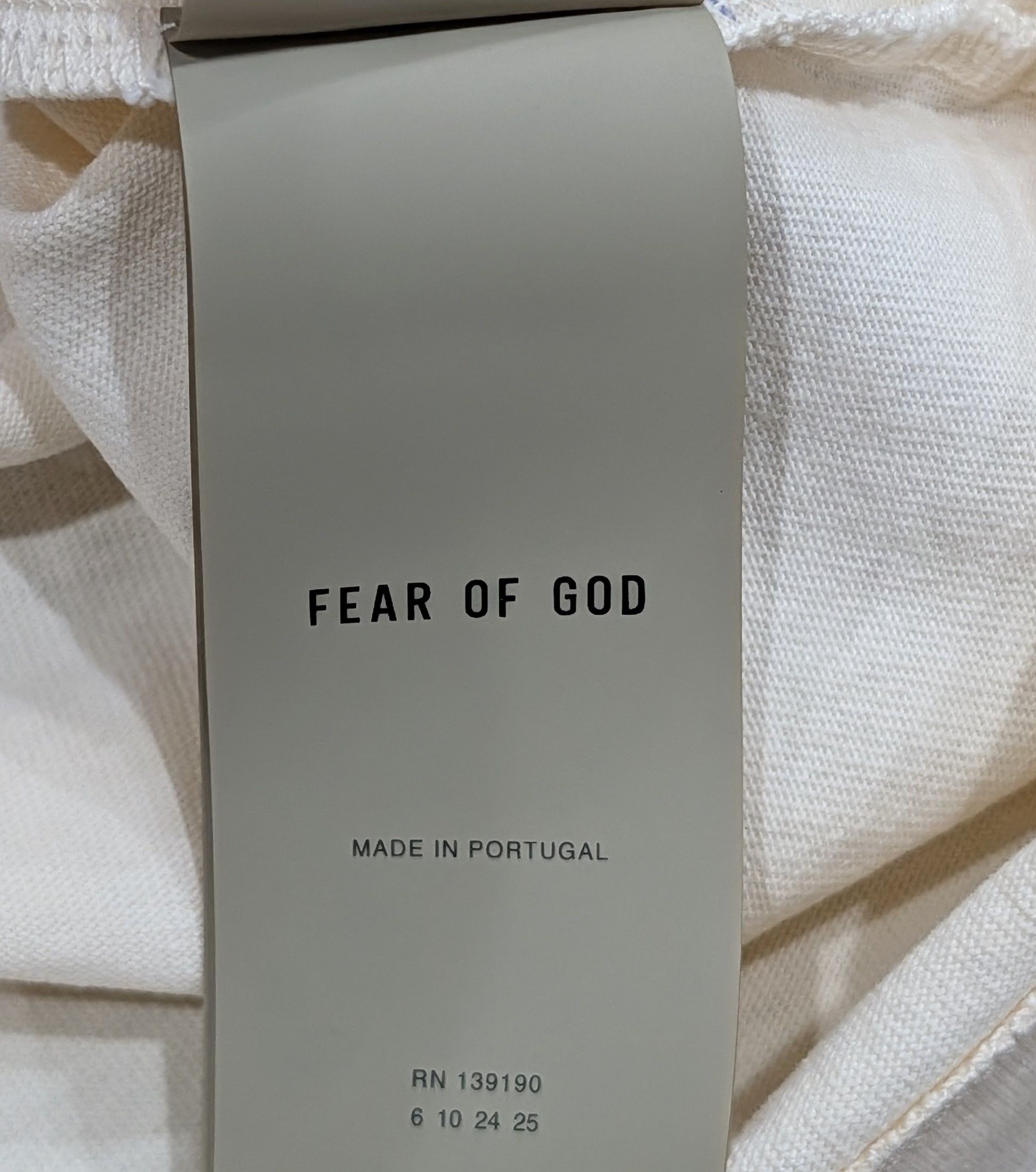 Fear of God FEAR OF GOD Logo Thunderbird LS T-Shirt Cream Large Size US L / EU 52-54 / 3 - 7 Thumbnail