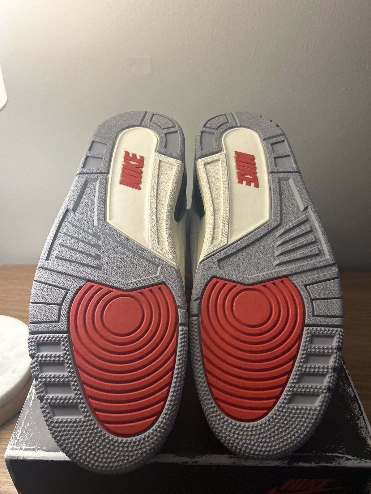 Jordan Brand Jordan 3 White Cement reimagined Size US 10.5 / EU 43-44 - 6 Thumbnail