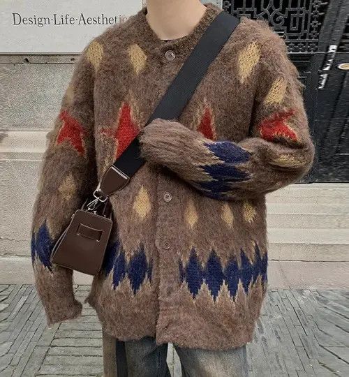 Other Vtge Knitted Graphic Buttons Cardigan Sweater Size US XXL / EU 58 / 5 - 1 Thumbnail