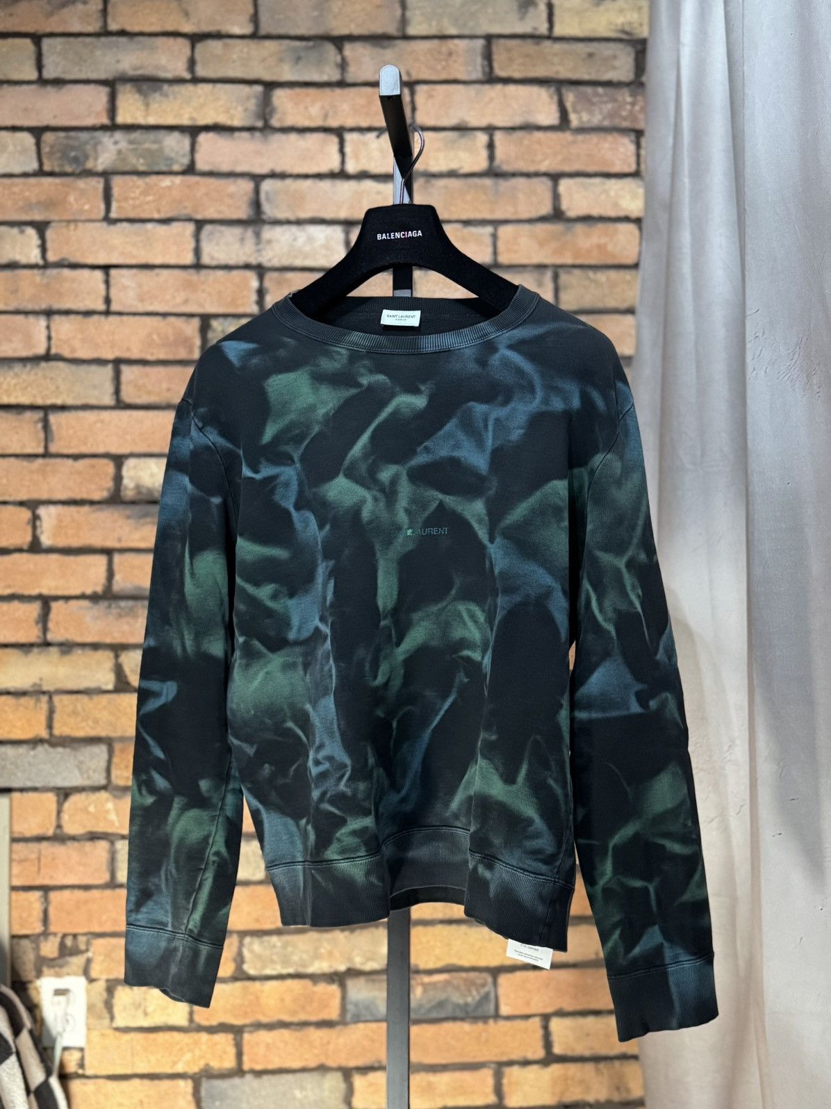 Saint Laurent Paris FW20 $736 GREEN BLUE LOGO SMOKE FOG SWEATER BLACK Size US XXL / EU 58 / 5 - 1 Thumbnail