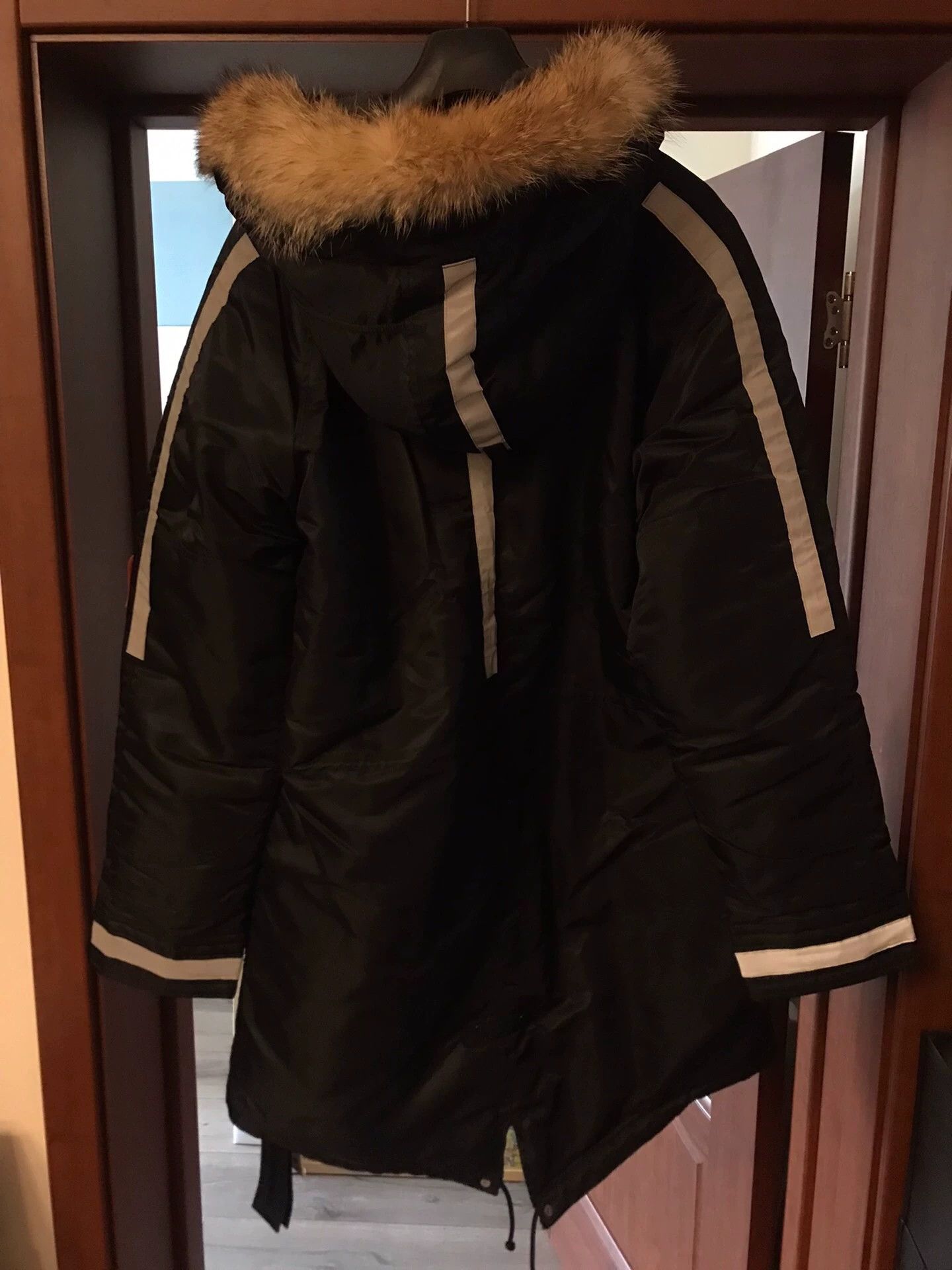 NBDN Nobrandedon NBHD L long hooded quilted P棉 swallowtail reflective Size US L / EU 52-54 / 3 - 2 Thumbnail