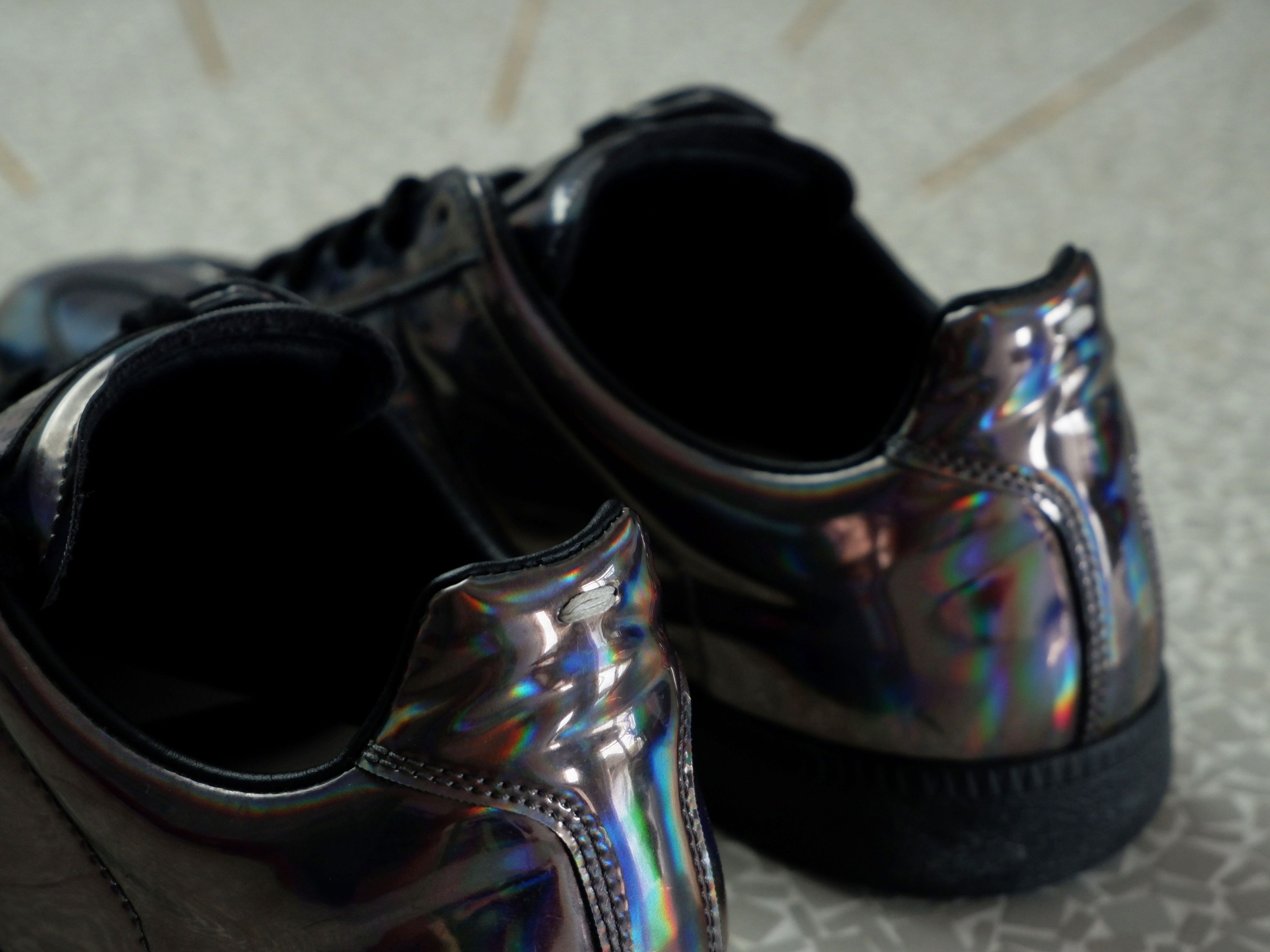 Maison Margiela Best price! Maison Margiela iridescent hologram replica Size US 8 / EU 41 - 7 Thumbnail