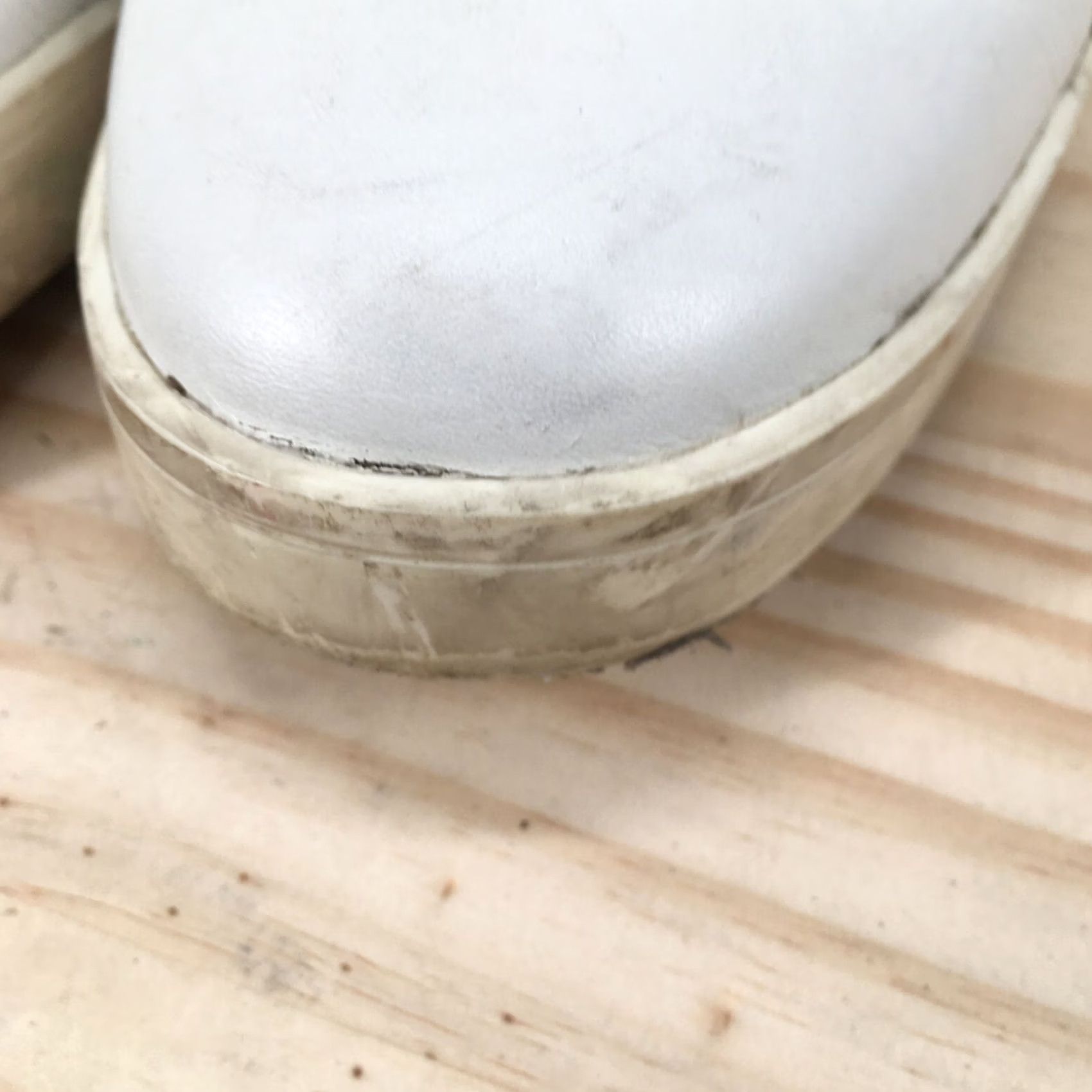 Calvin Klein Calvin Klein Shoes Womens 8.5 Imilia Low Top Lace Up Sneakers White Faux Leather Sneaker Casual Womens Size M / US 6-8 / IT 42-44 - 4 Thumbnail