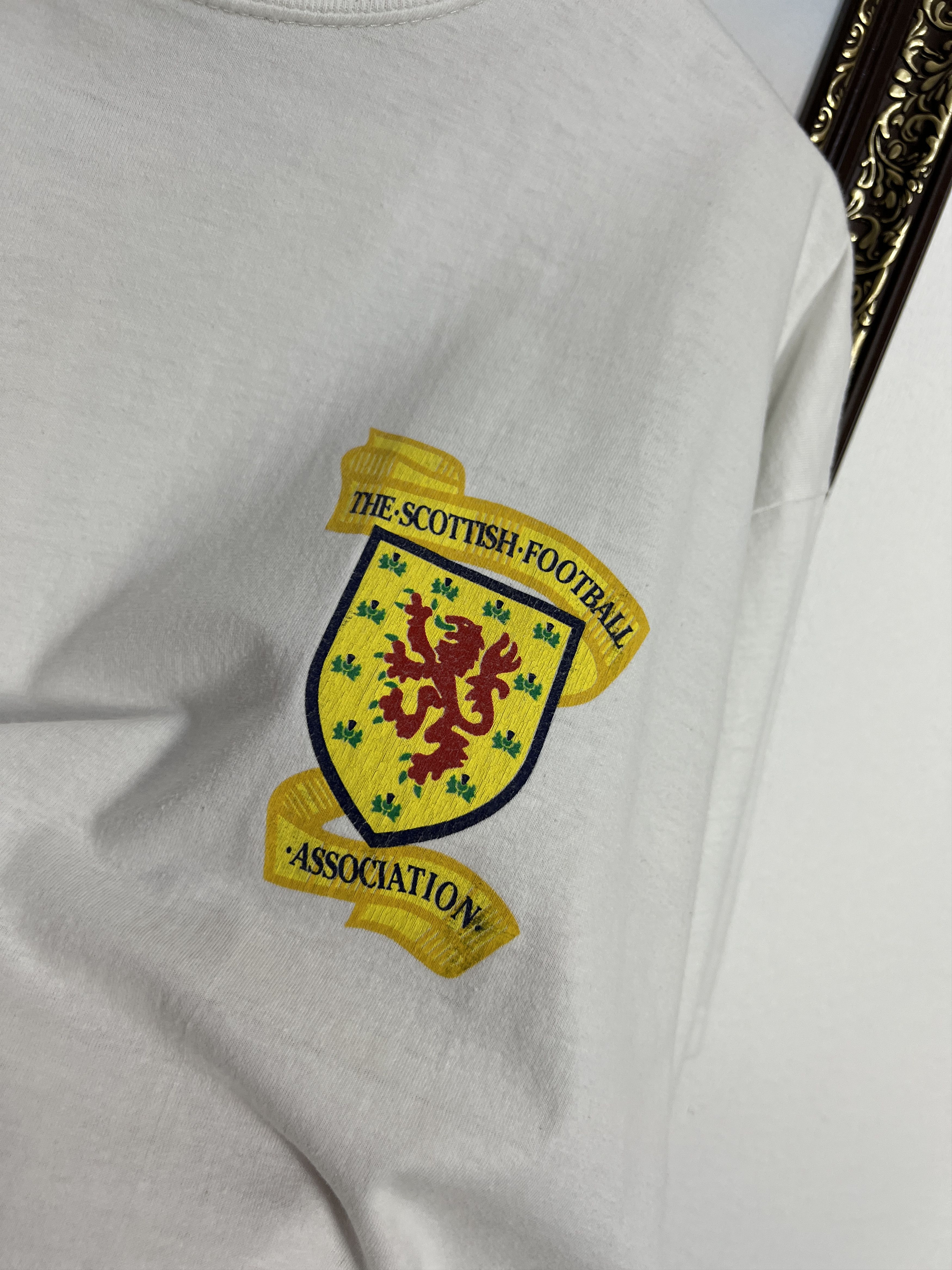 Umbro Vintage Scotland Football Train Shirt Soccer Jersey Trikot Size US L / EU 52-54 / 3 - 4 Thumbnail