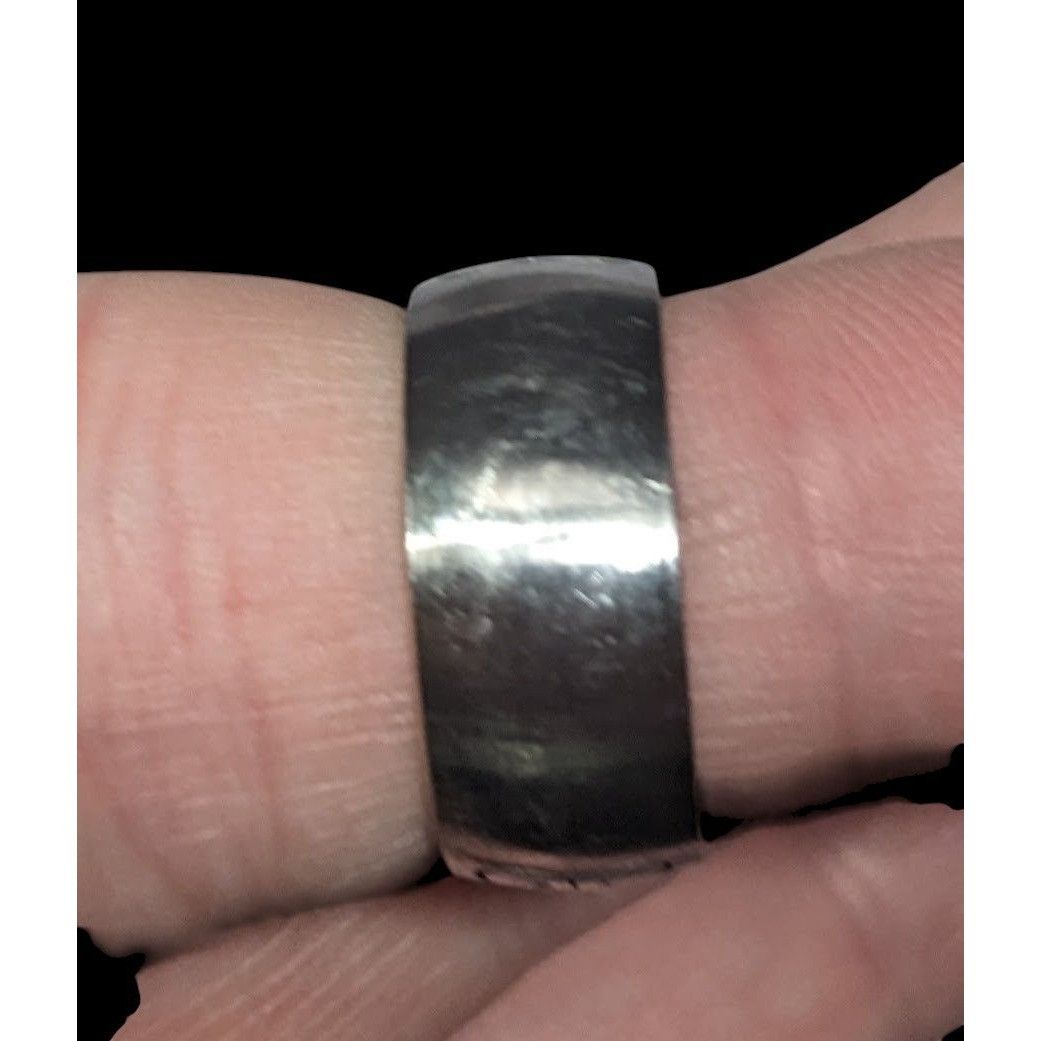 Other Vintage Floral Engraved Silver Tone Wide Band Ring Size 6 Size ONE SIZE - 8 Thumbnail