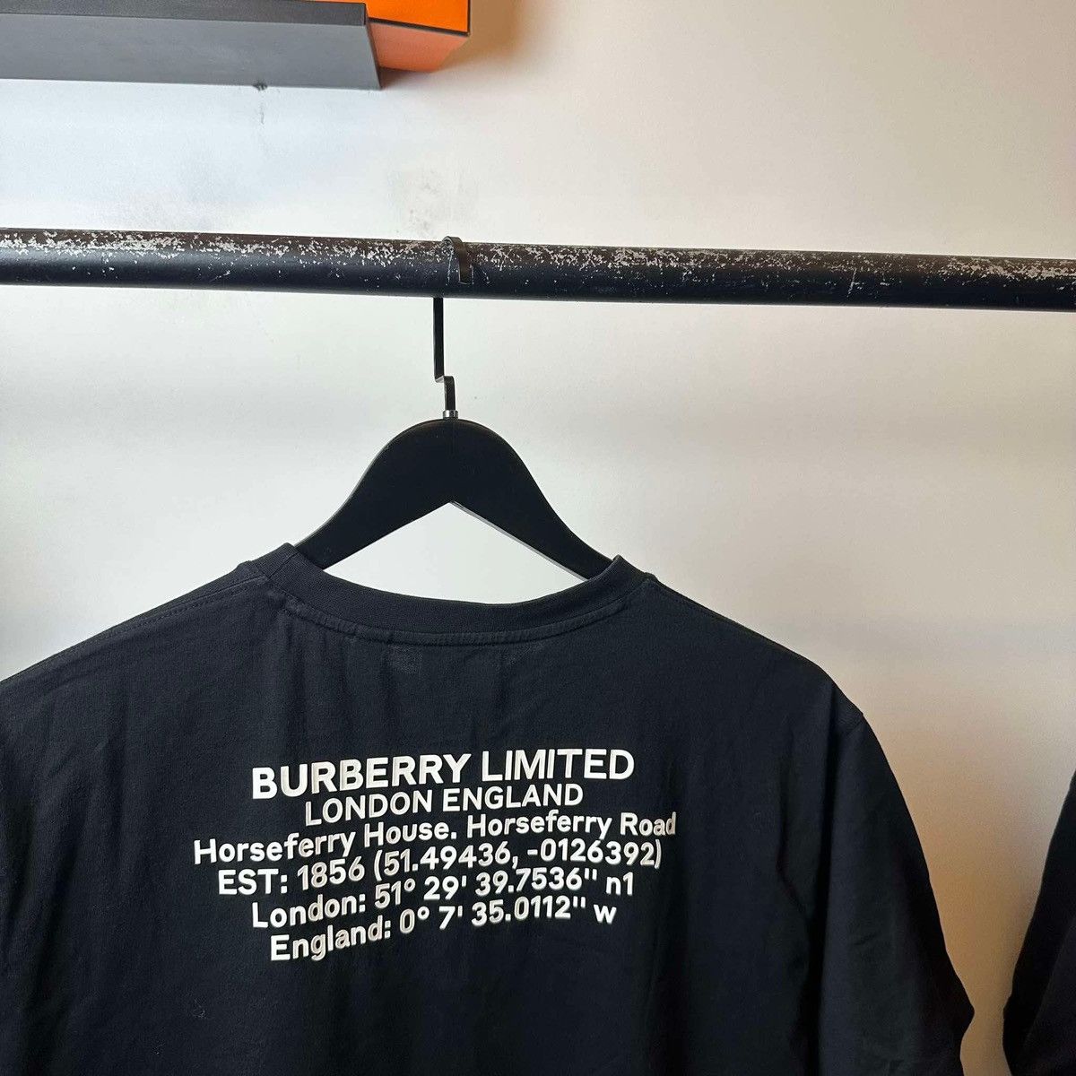 Burberry BURBERRY LIMITED BACK LOGO Size US XXS / EU 40 - 4 Thumbnail