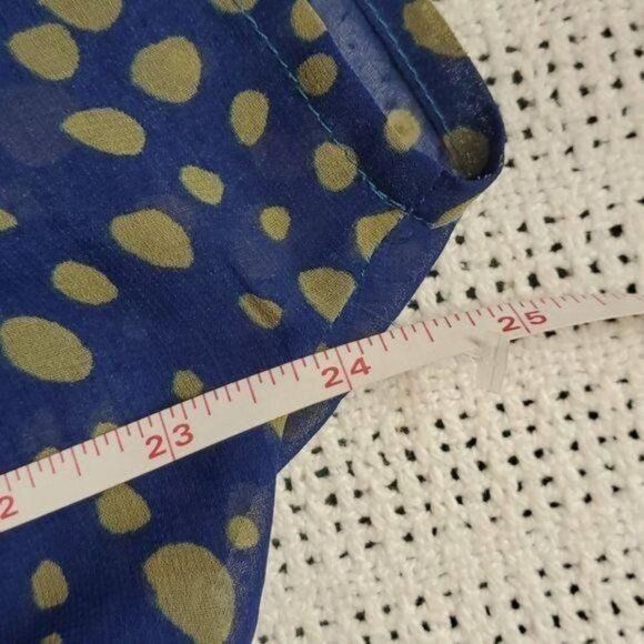 Designer CAbi Sheer Vneck Polka Dots Casual Button Down Sleeveless Sz Size S / US 4 / IT 40 - 6 Thumbnail