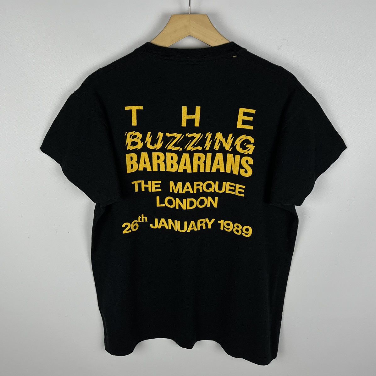 Band Tees Vintage The Buzzing Barbarians rare band tour tee 1989 Size US M / EU 48-50 / 2 - 9 Thumbnail