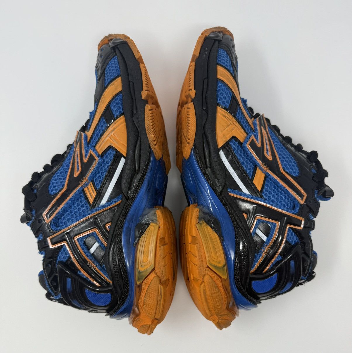 Balenciaga Balenciaga Runner Sneaker (Blue/Orange) Size US 9 / EU 42 - 3 Thumbnail