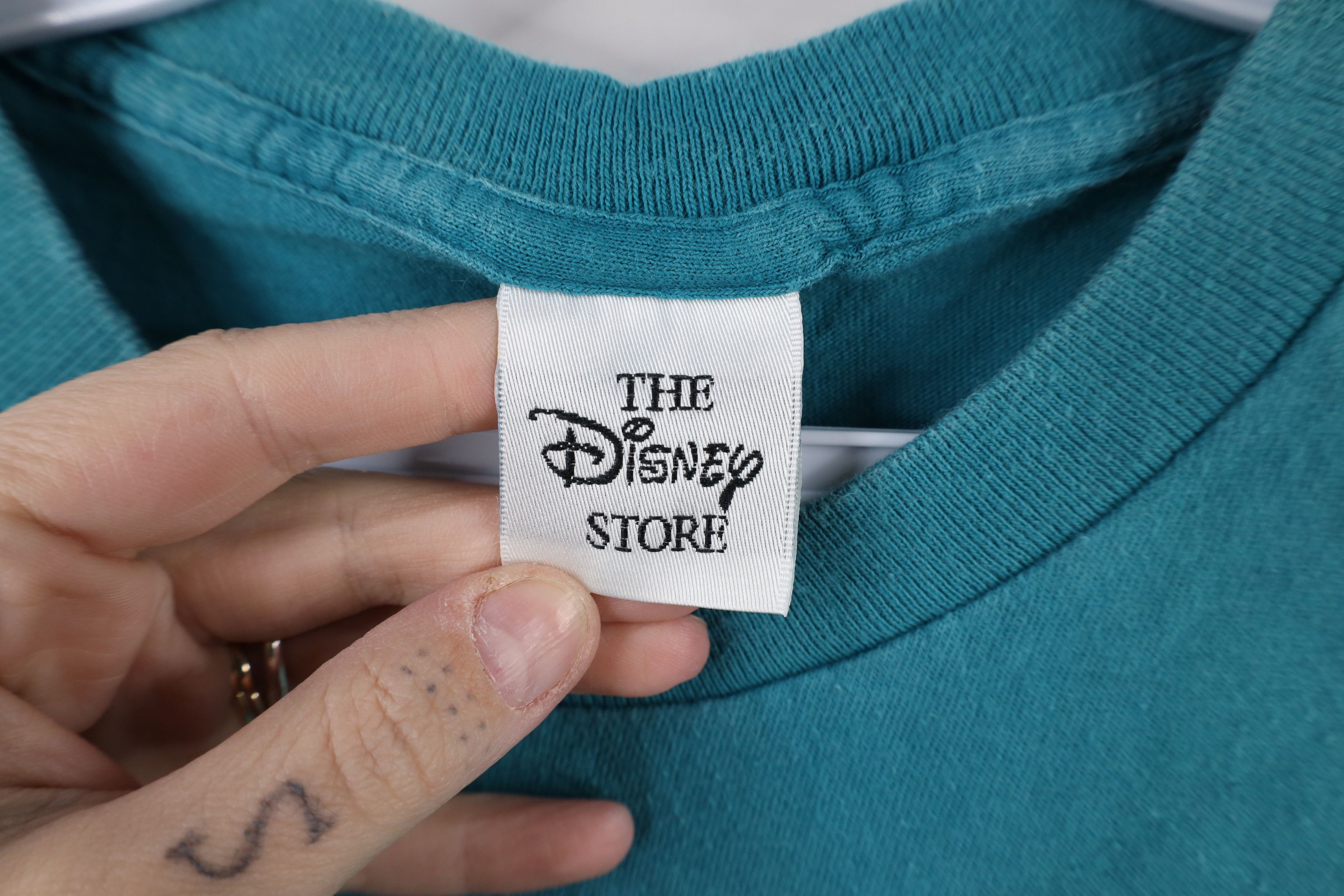 Disney × Vintage Vintage 90s Disney Winnie the Pooh Tigger Pocket T-Shirt Size US XL / EU 56 / 4 - 10 Thumbnail