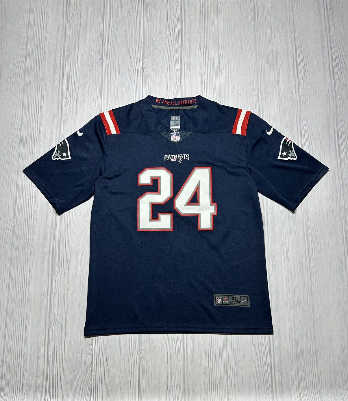 NFL # 24 GILMORE Nike NFL Patriots Jersey T-Shirt Size XL Size US XL / EU 56 / 4 - 2 Thumbnail