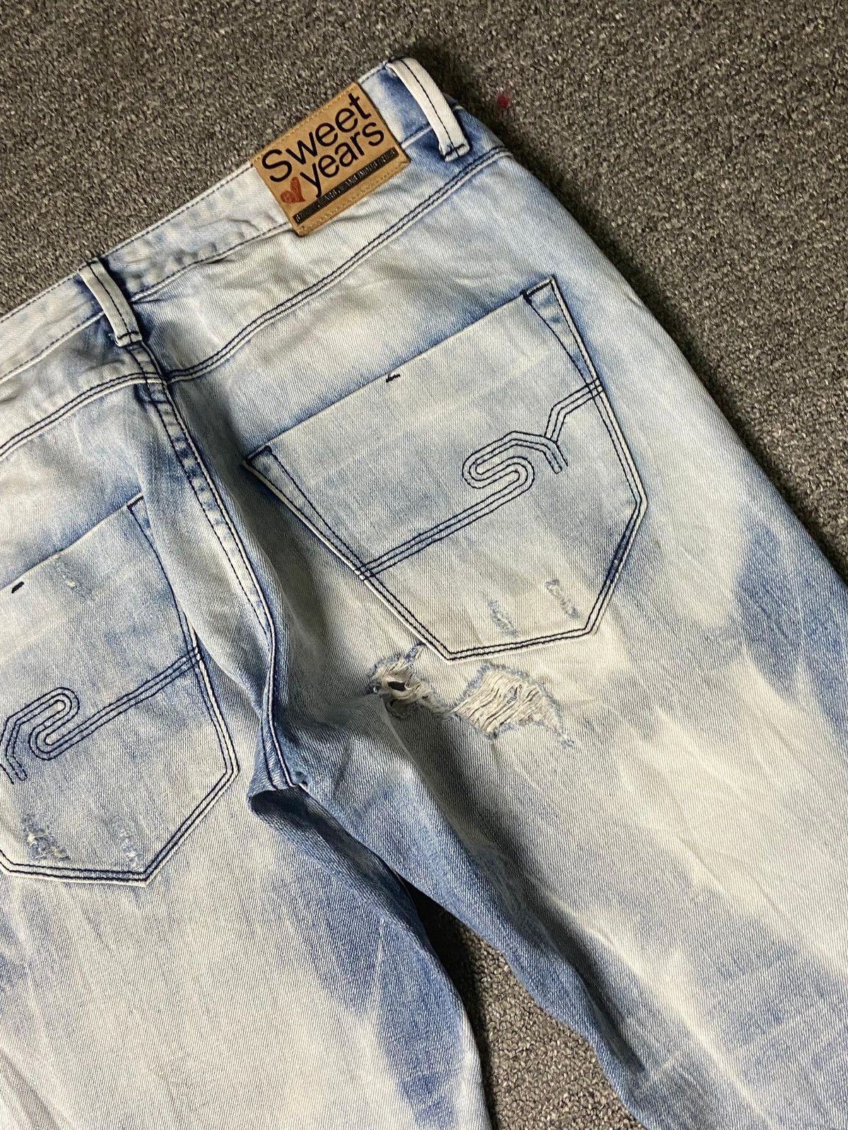Japanese Brand × Seditionaries × Vintage SWEETYEARS Brand Acid Wash Ripped Jeans (132) Size US 32 / EU 48 - 3 Thumbnail