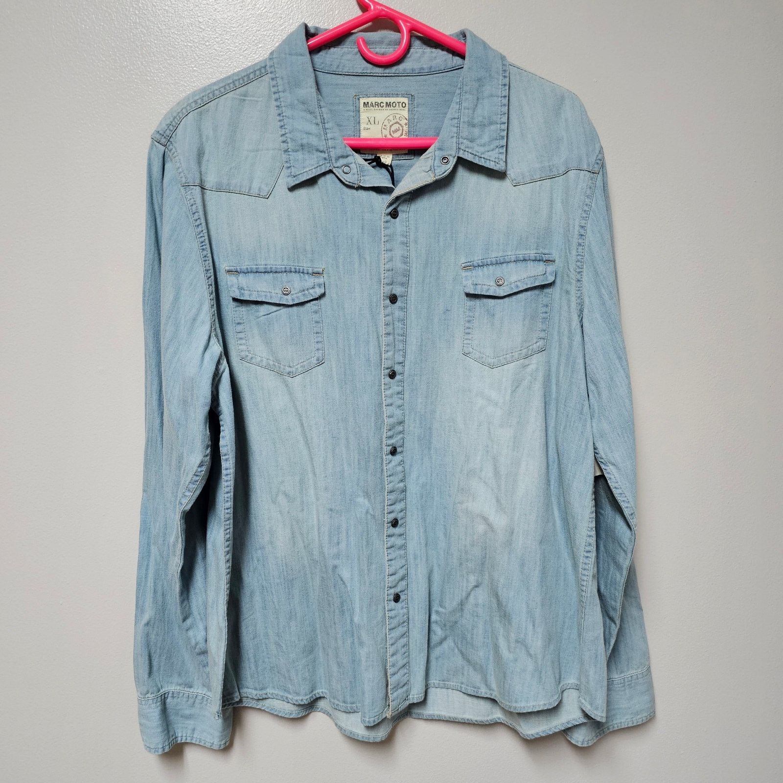 Andrew Marc NWT Men's Marc Moto Snap Front Denim Shirt Size XL Size US XL / EU 56 / 4 - 1 Thumbnail