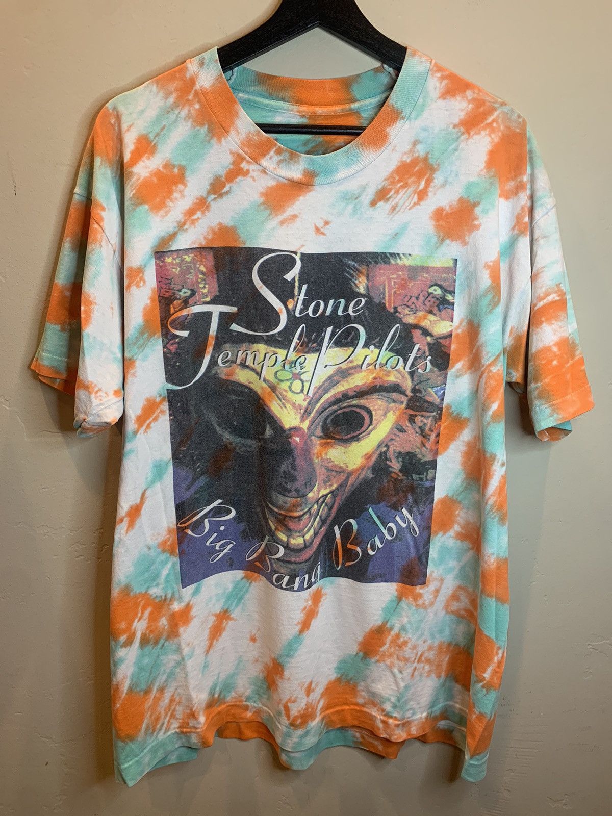 image of Art x Band Tees VTG ‘96-97 Stone Temple Pilots Big Bang Baby Tour Shirt in Tie/Dye (Size Large)