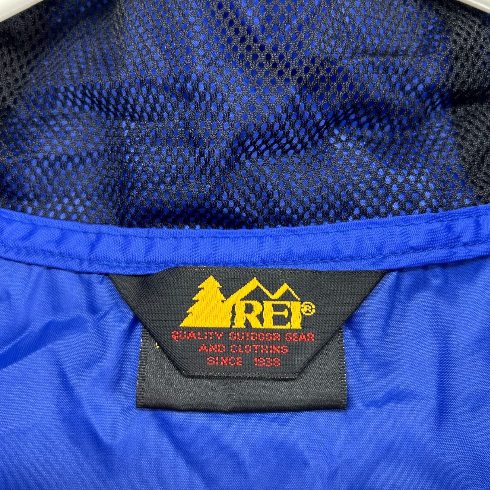 Vintage VINTAGE REI Jacket Mens M Blue Windbreaker Hooded Anorak 1/4 Zip Rain Nylon 90s Size US M / EU 48-50 / 2 - 4 Thumbnail